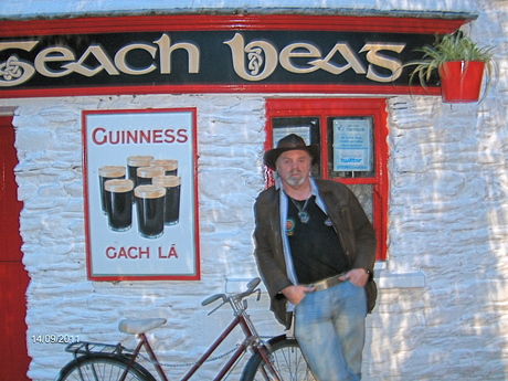 'An Teach Beg' pub, Clonakilty, Co. Cork  [Photo: RMcC]