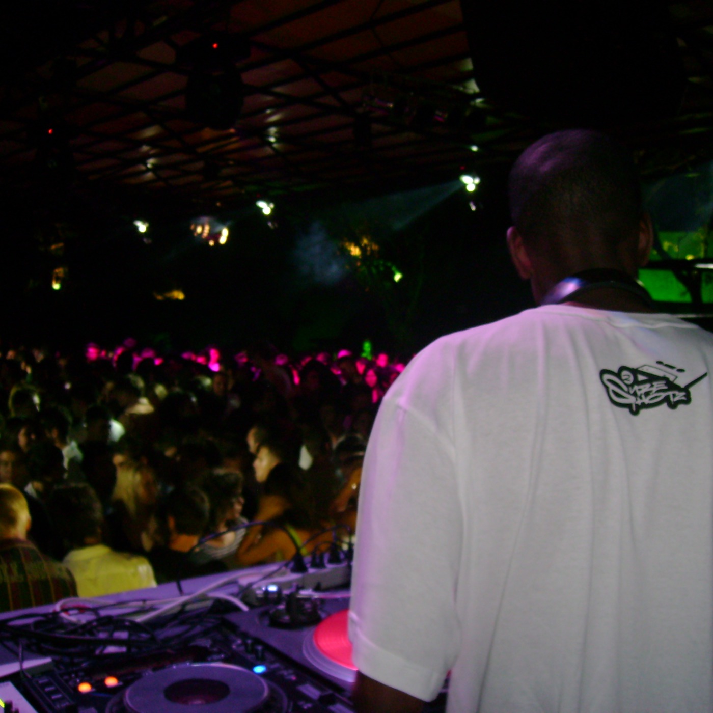 MixShow 17/08/08 - DJ Bruce Wayne
