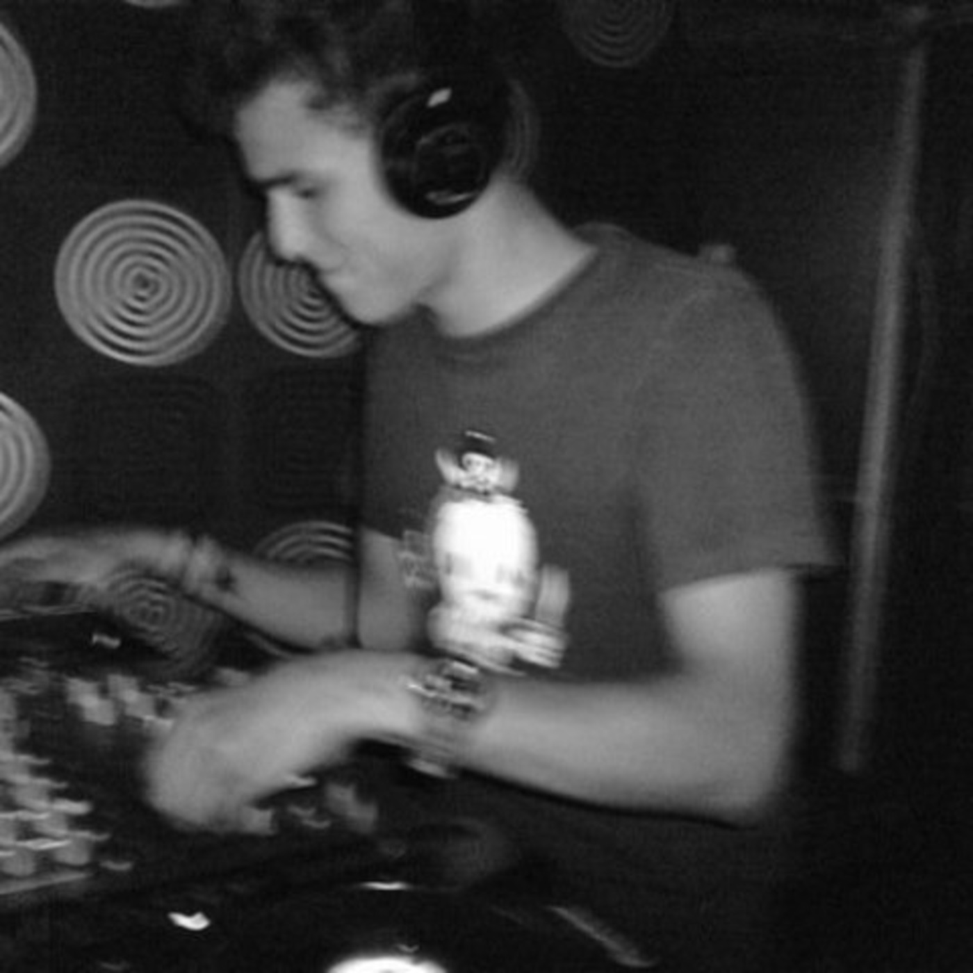 Music is My Drug EP.08 *Quelle société de Merde.!