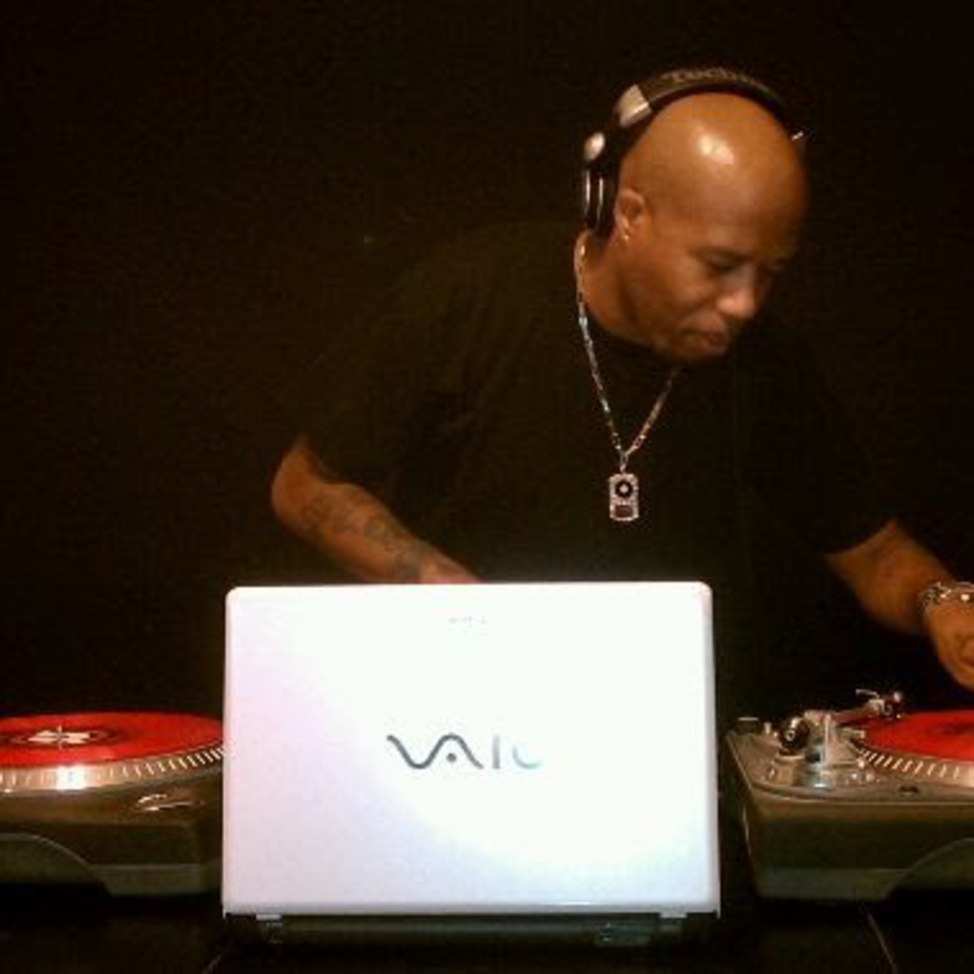DJ Sadat Valentine aka da War1ock Presents Urban Mafia Radio (Breakbeat Mix - Episode 7)