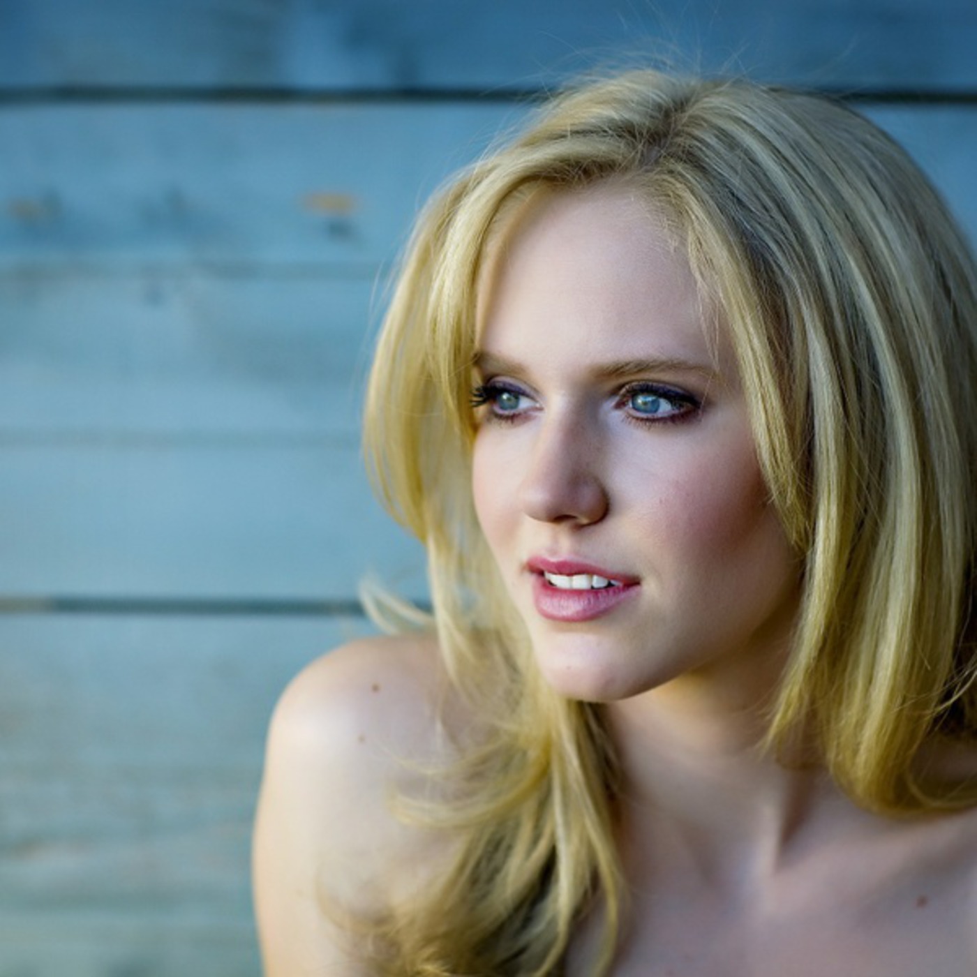 Leah Nobel Interview!