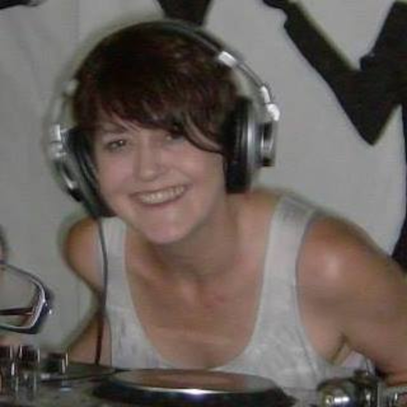Jackie Hocking - Live Handzon radio show 2 May 16