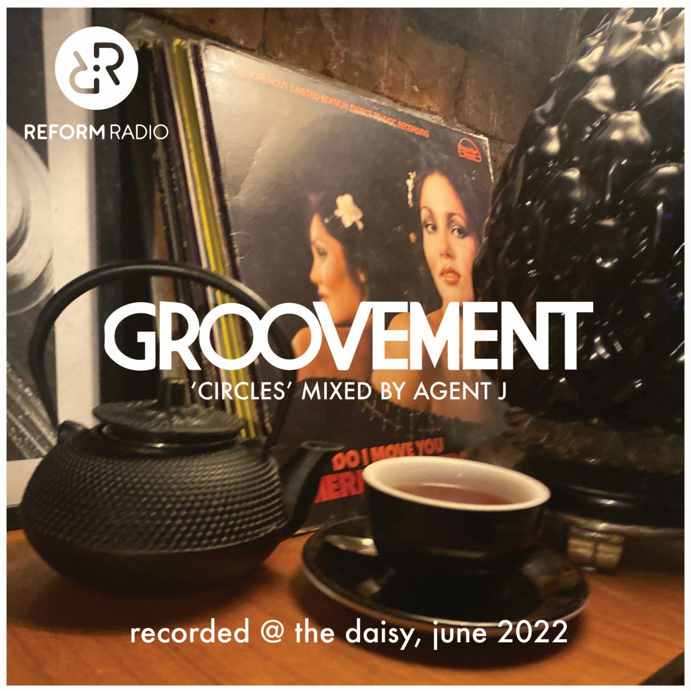 Groovement