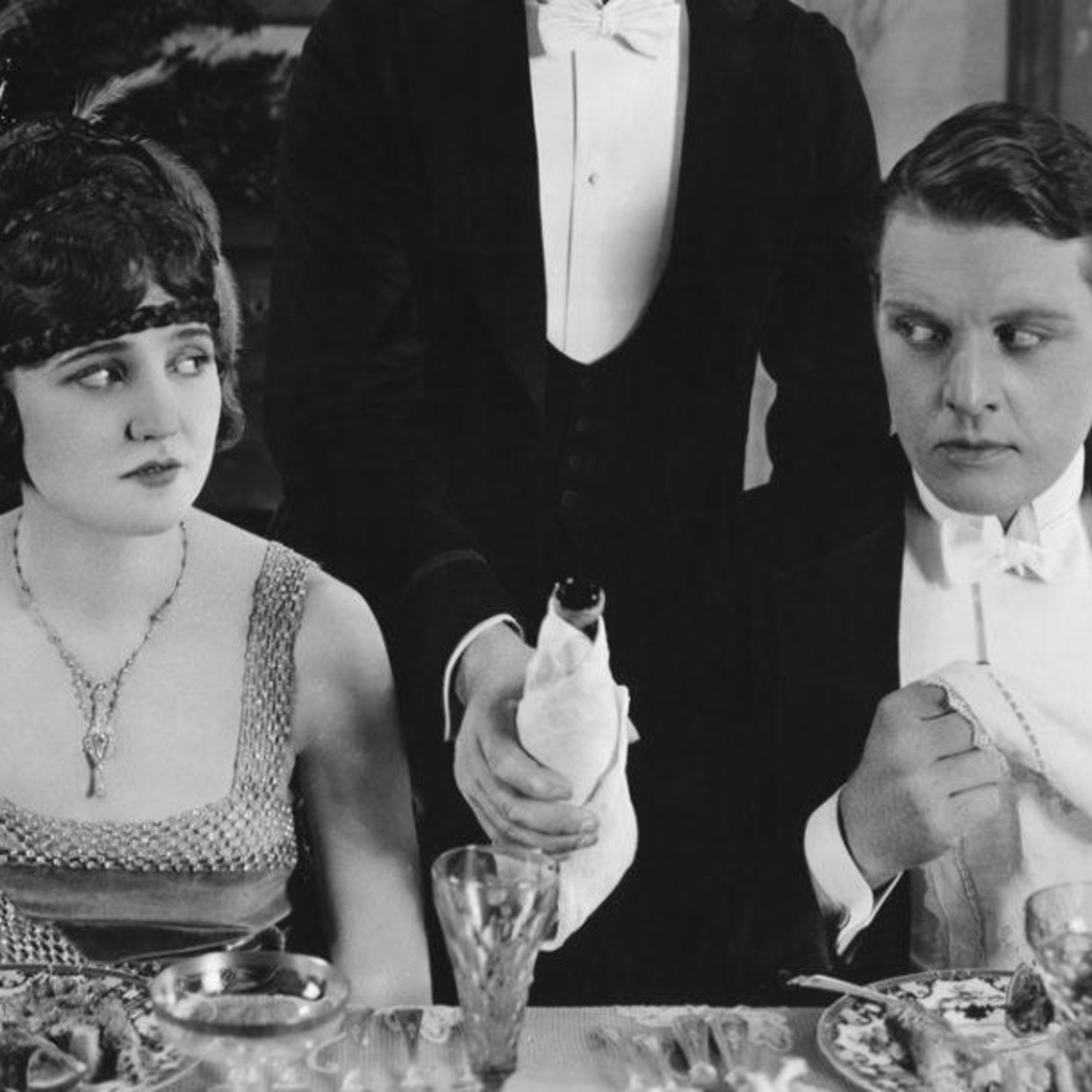 What Is Love - Episode 12: "Valentine's Day Special: Blind Date On The Radio"