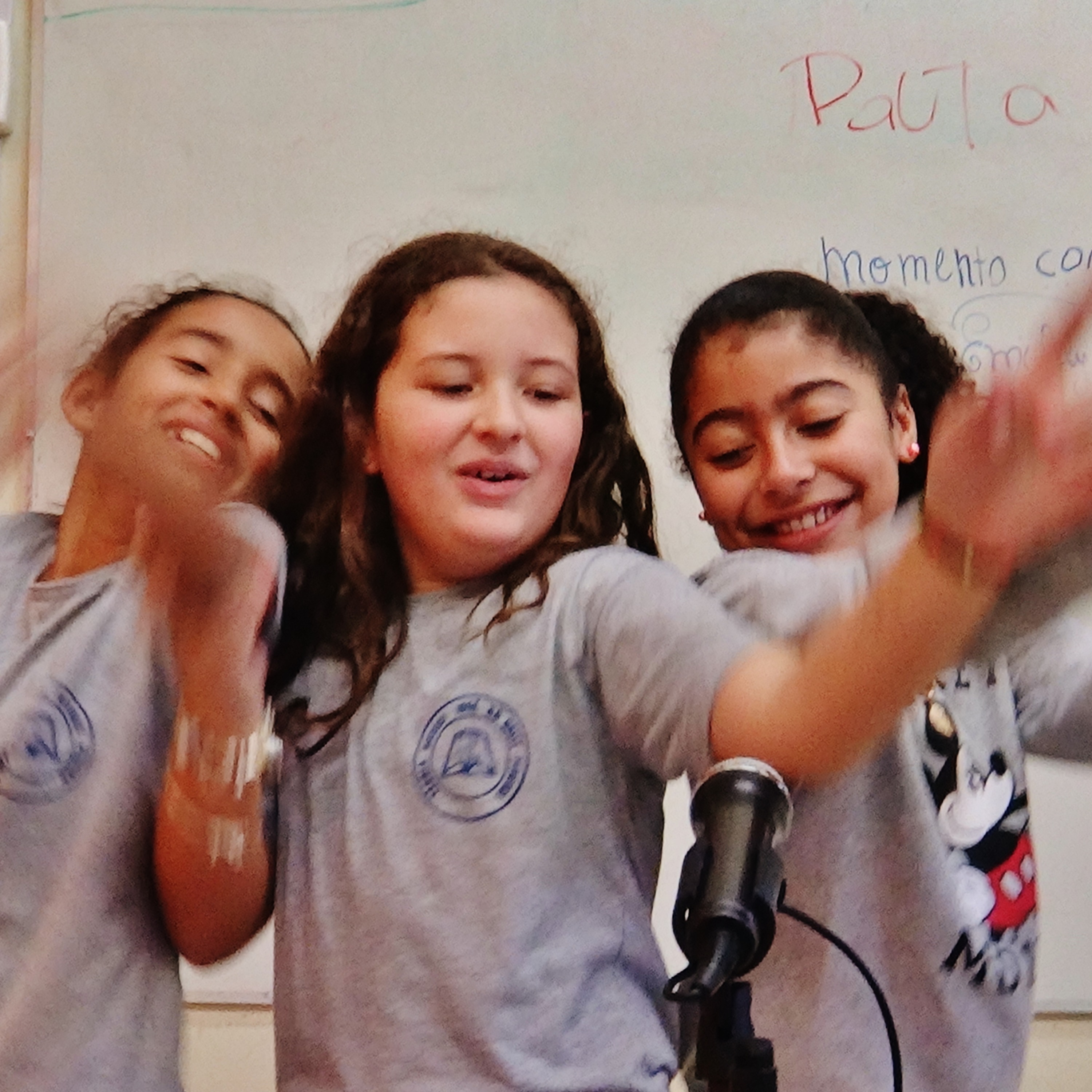 Rádios Escola: A Voz da Galera