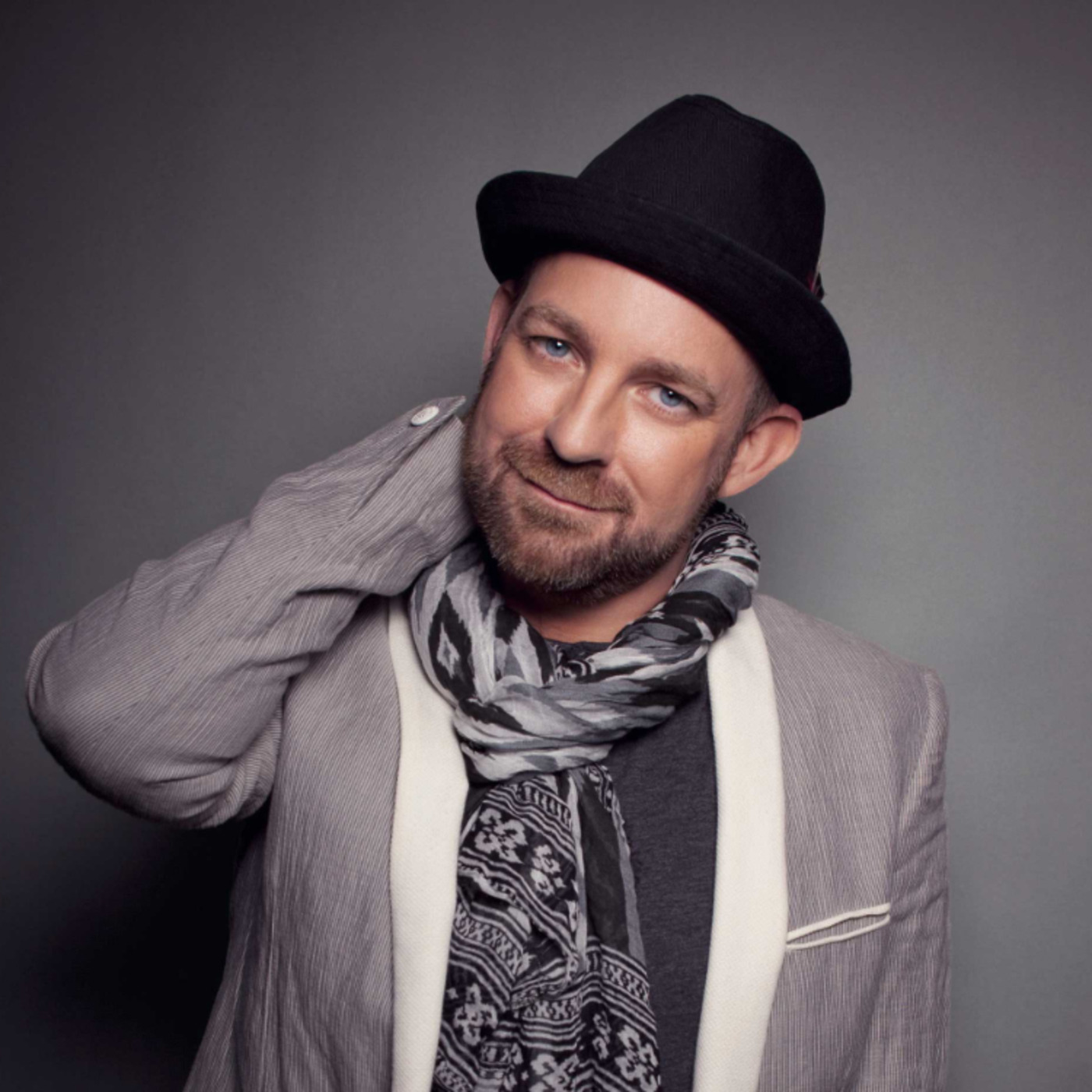 036- Sugarland's Kristian Bush on Family, Baked Beans, and Becoming a Singing Video Game Monster
