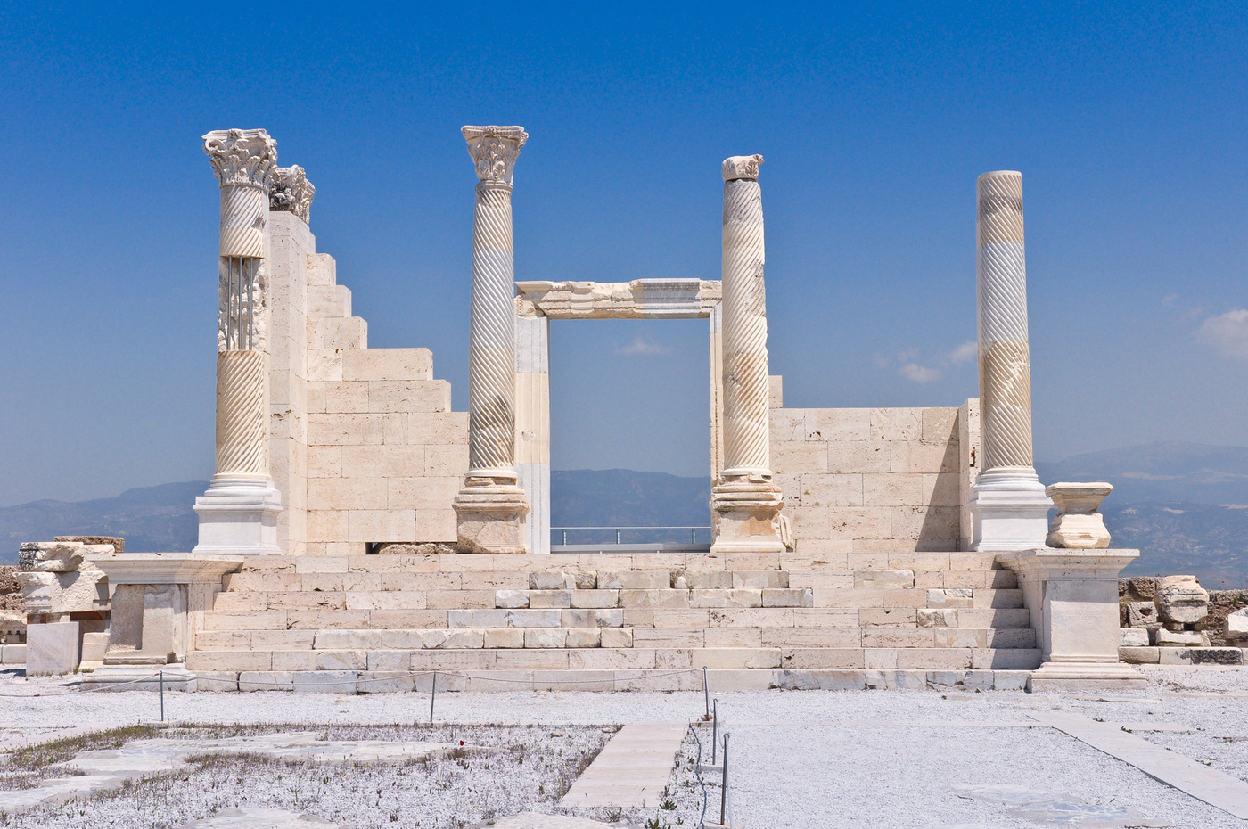 LAODICEA  REV 3 14 episode artwork