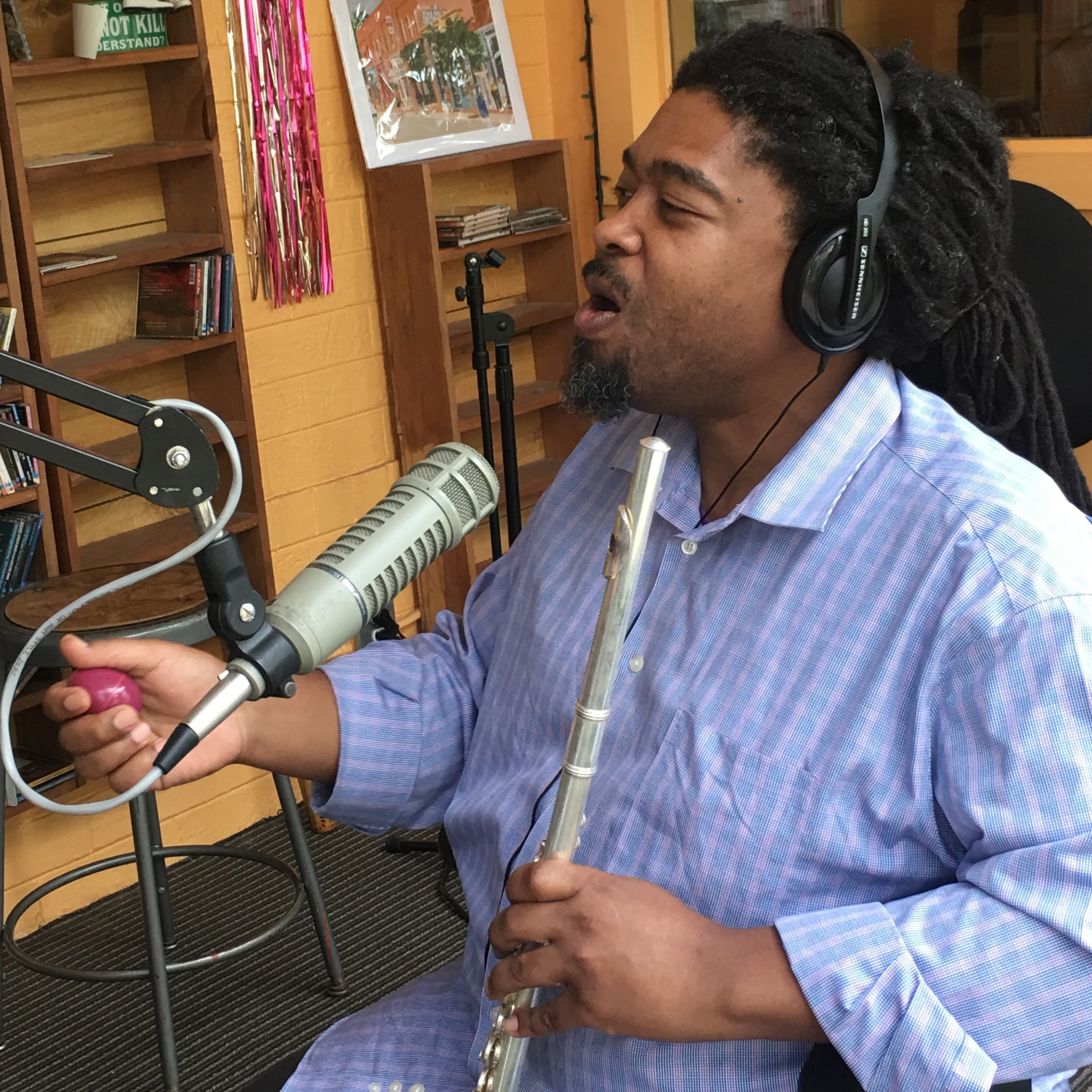 Licks & Lyrics radio Podcast