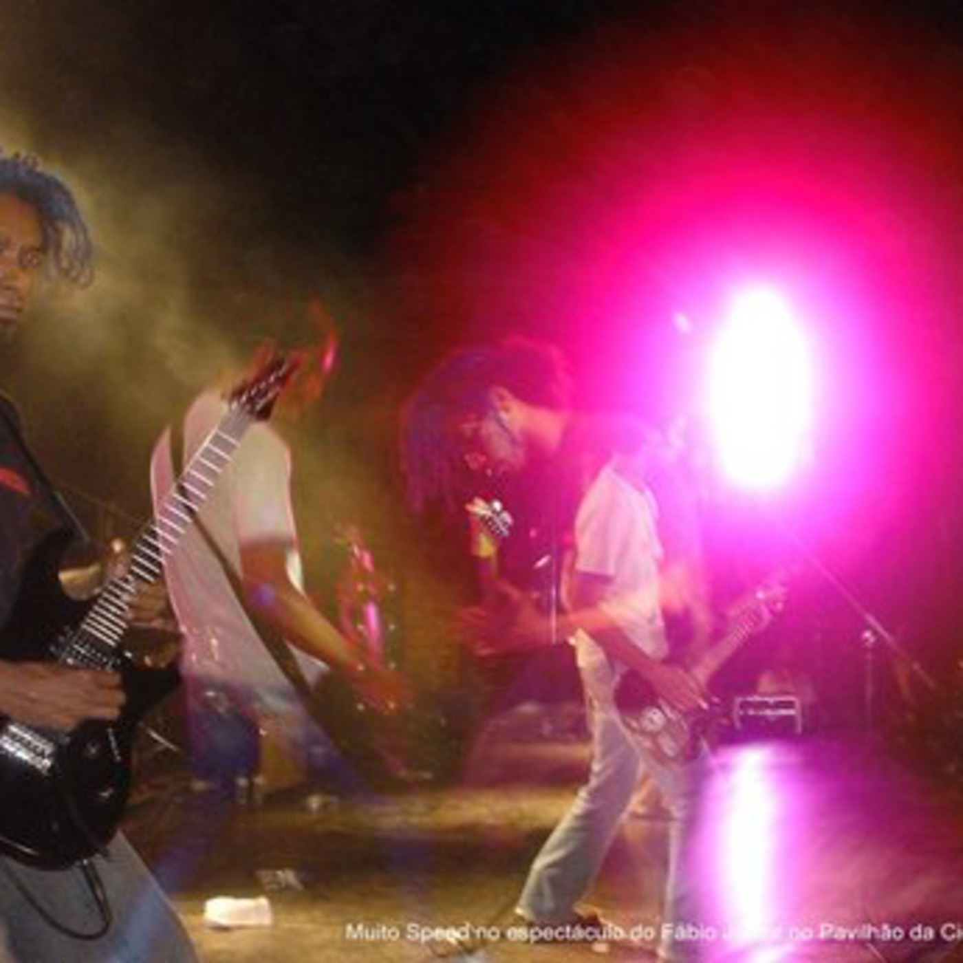 sometimesheplaysguitarlikeagod