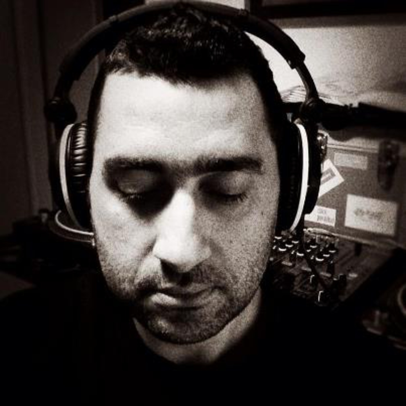January 2nd radioshow episode! House Radio AthensSpanker_jdp on the mix