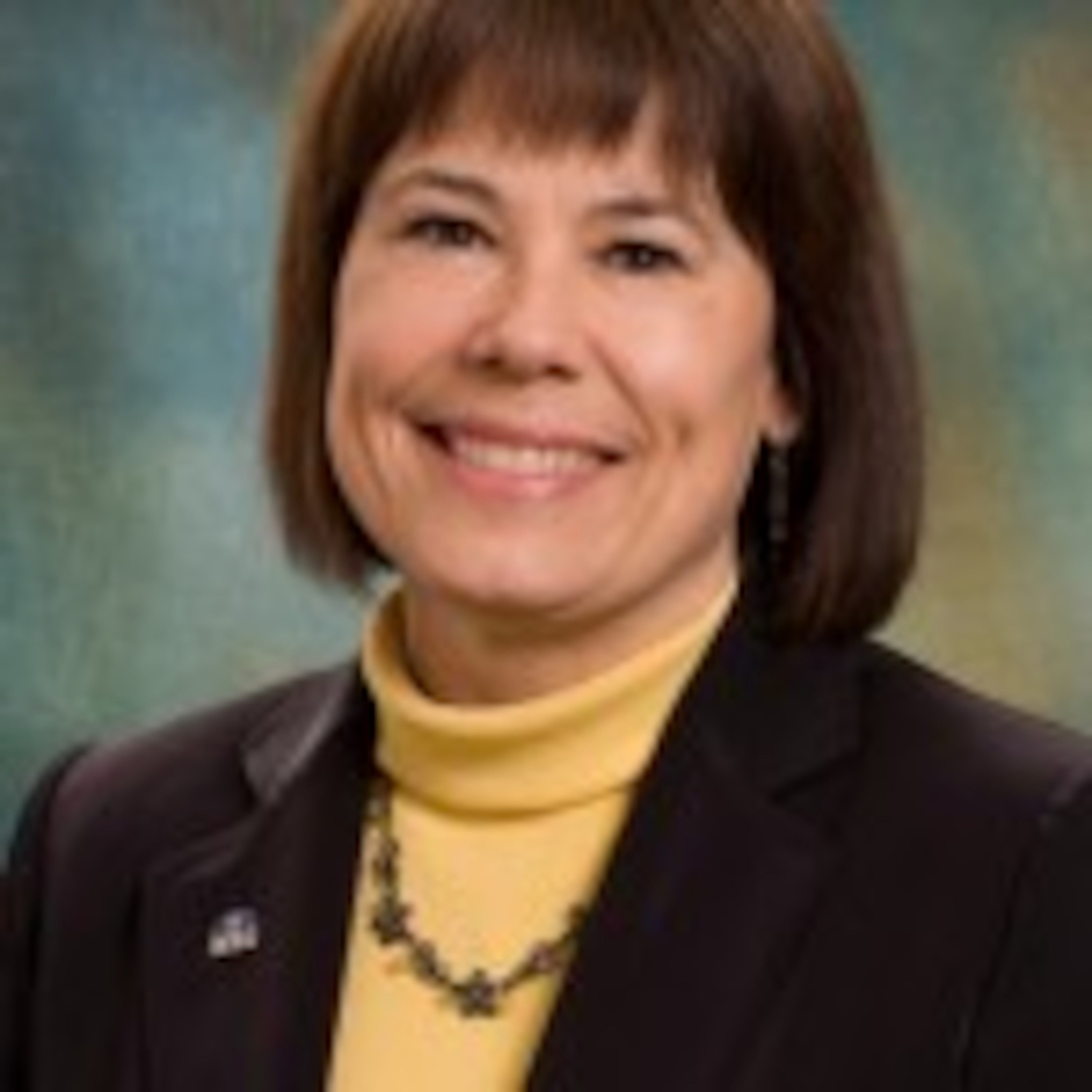 Jewels Muller's Podcast posted a new episode Jewels Muller Chief Chick ~ Chicks Connect Interviews Linda Rutledge~ Financial Solutions!