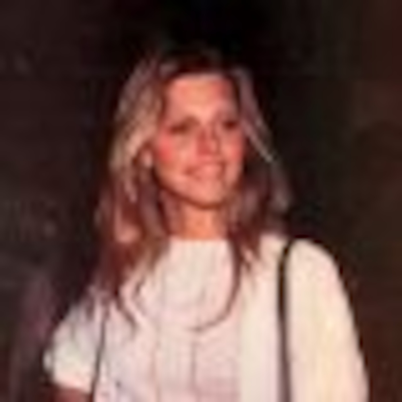 Women Power Episode 53- Celebrity Interview with Lindsay Wagner