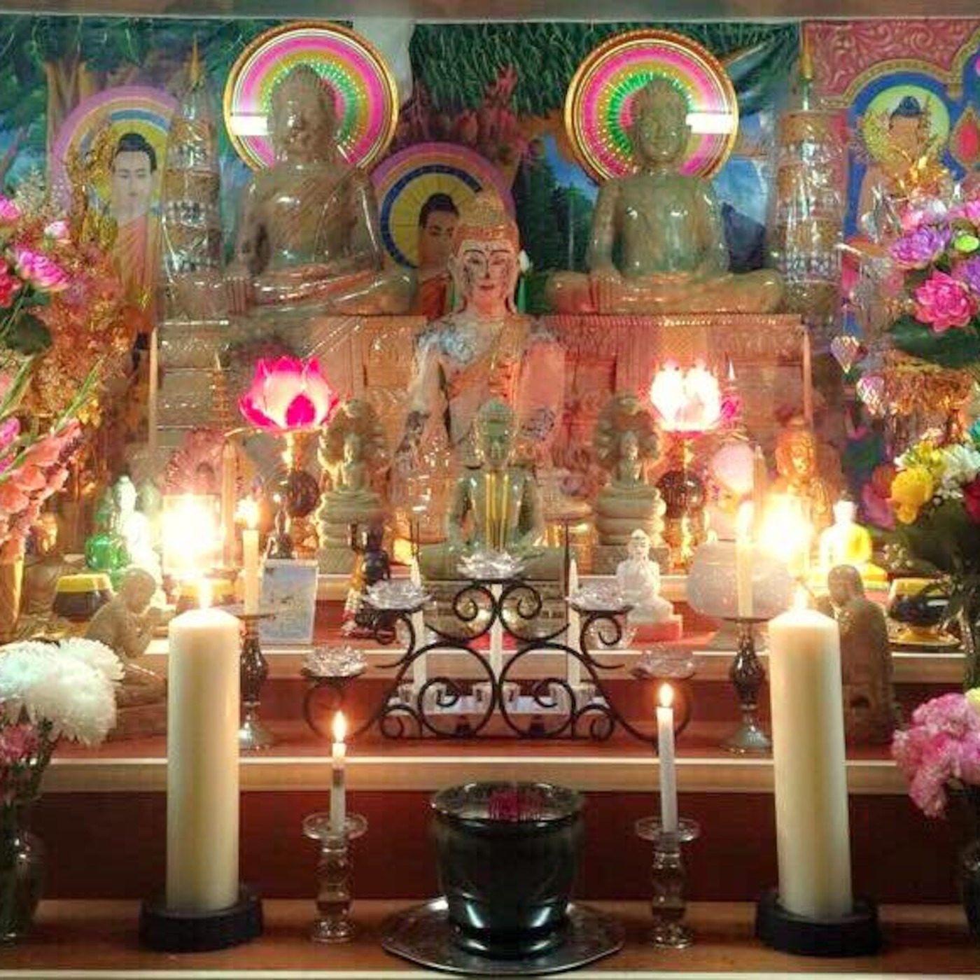 ៦-ថ្វាយបង្គំព្រះសក្យមុនីចេតិយៈ វន្ទាមិ ចេតិយំ...