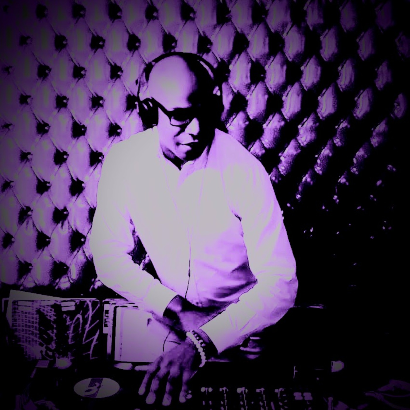 Qool DJ Marv Aural Memoirs and Buttamilk Archives // MusiQuarium Of Wonder // Instruments Of Mass Construction