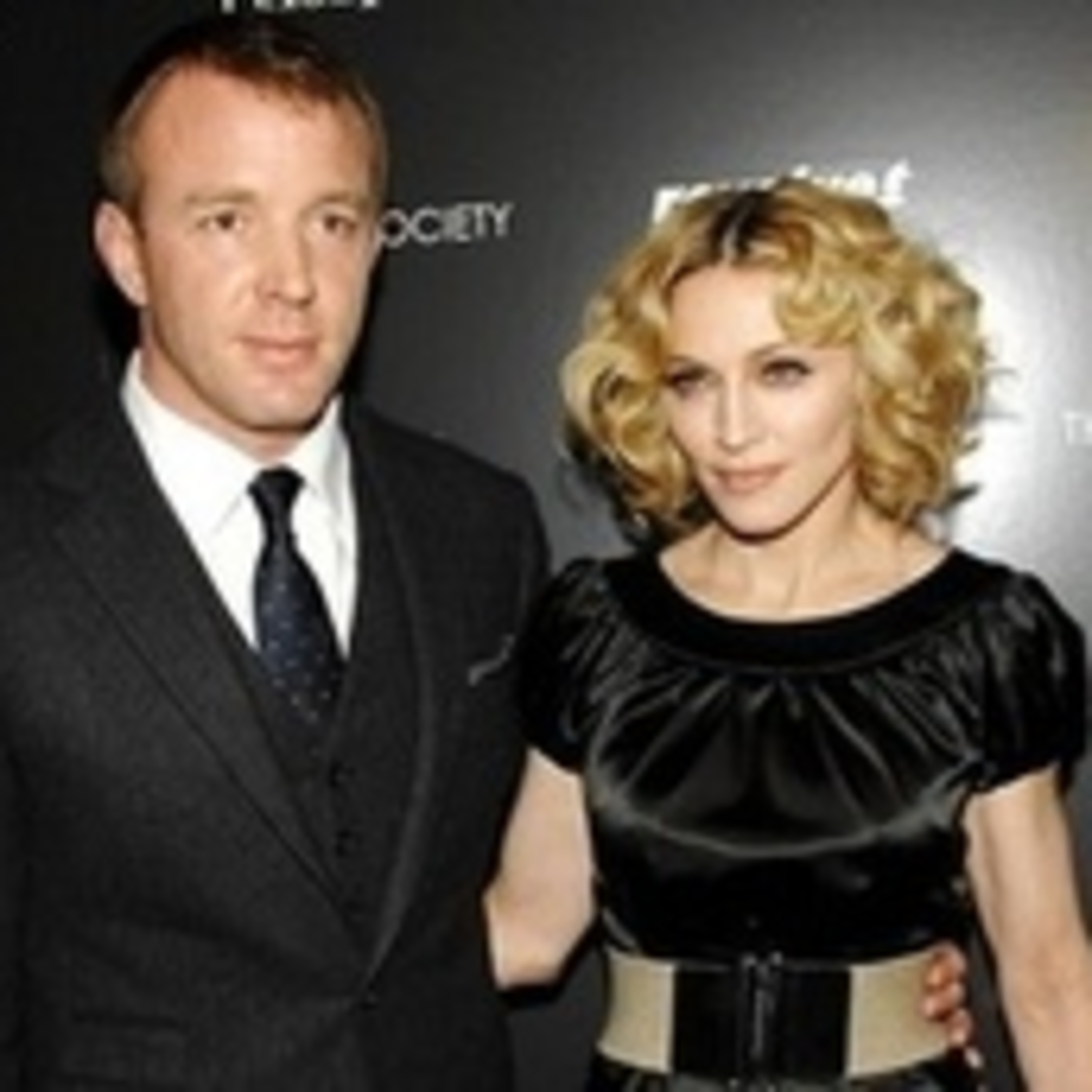 The Madonna/Guy Divorce ♥  What’s in the Cards? episode artwork