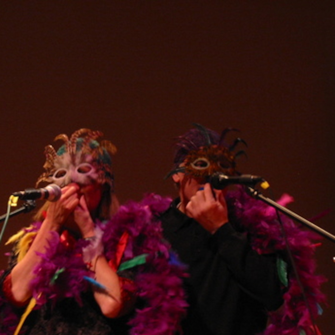 Fandango Feb. '06 - Steve Katona &amp; Susan Lerner Magic Nose flute performance