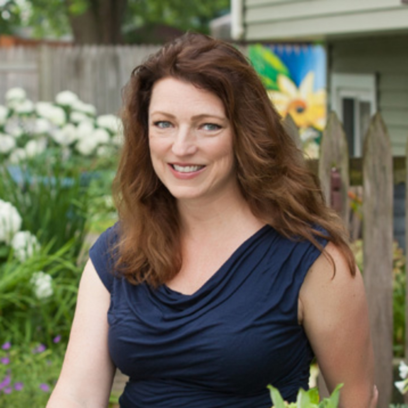 S3E32 Guest Shawna Coronado - The Wisconsin Vegetable Gardener radio show