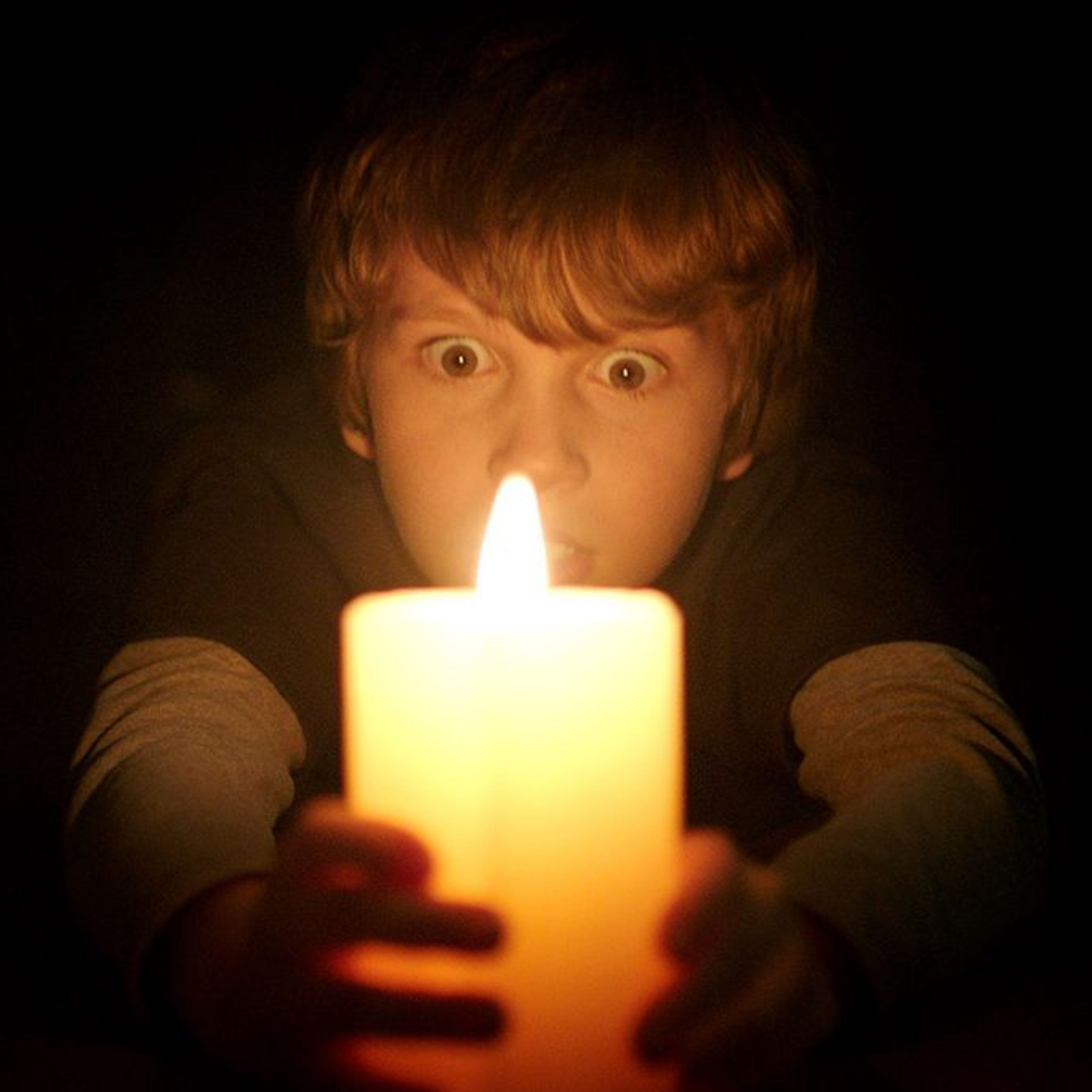 #70 Lights Out (2016) episode artwork