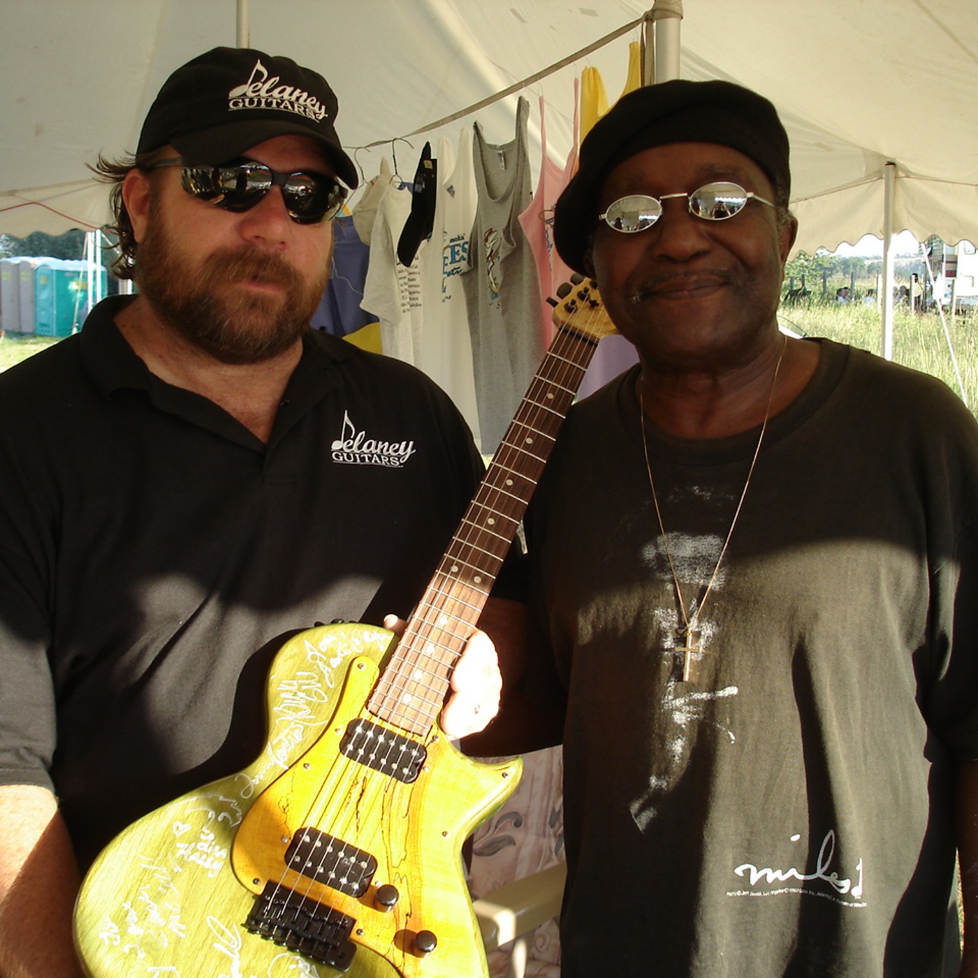 Mike Delaney - Luthier/Delaney Guitars