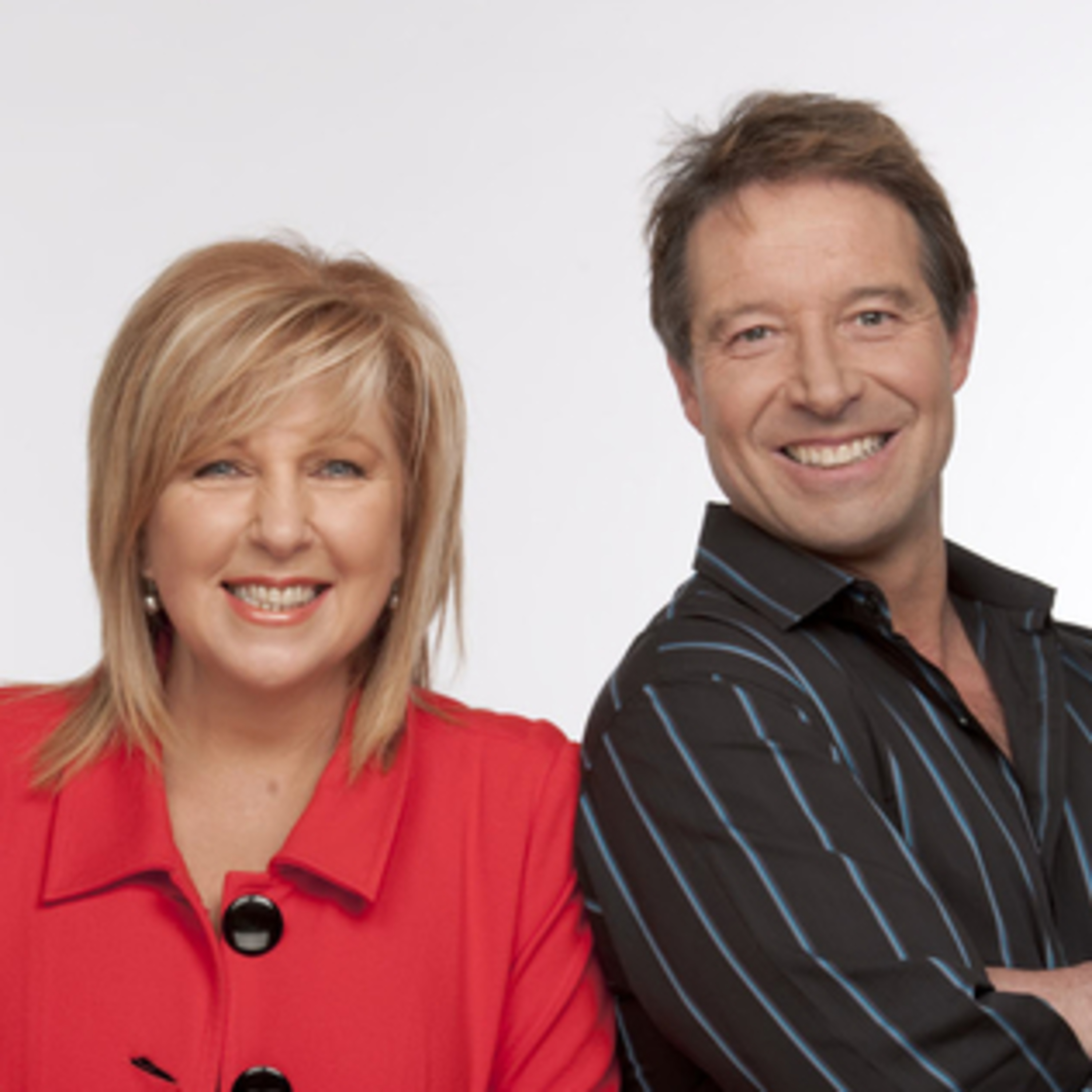 Evie \'n Lee - FRIENDS WITHOUT BENEFITS