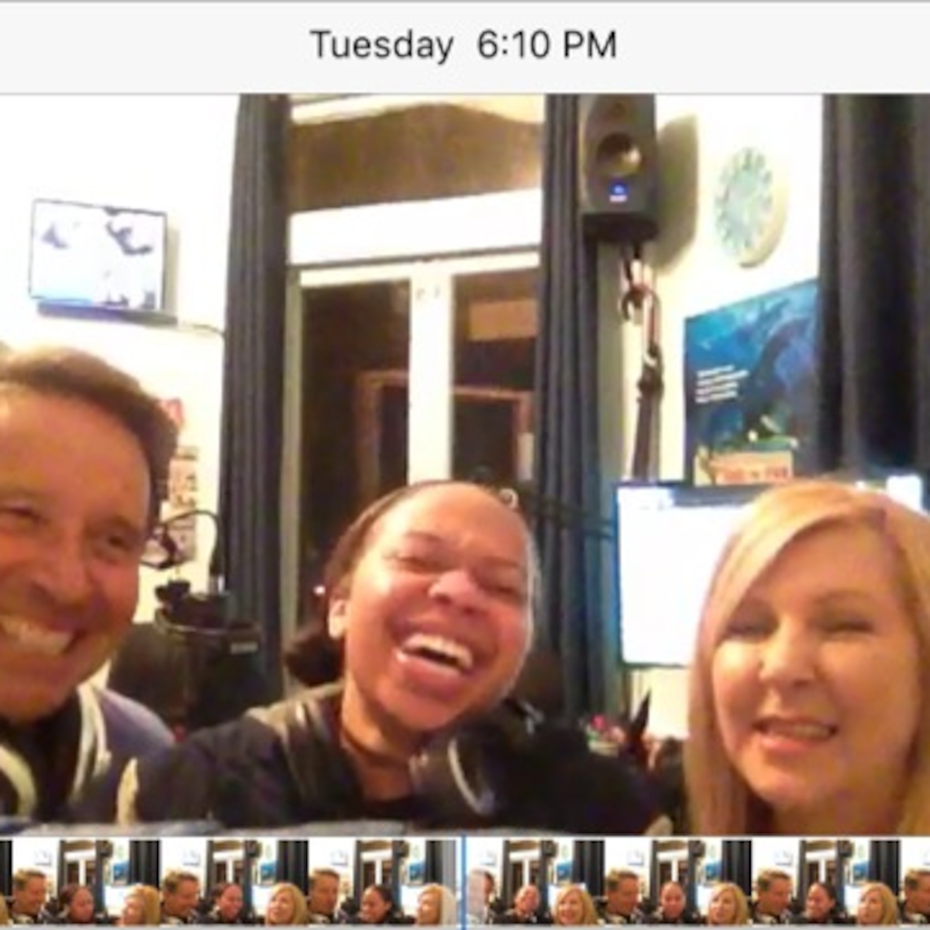 Evie \'n Lee - FRIENDS WITHOUT BENEFITS