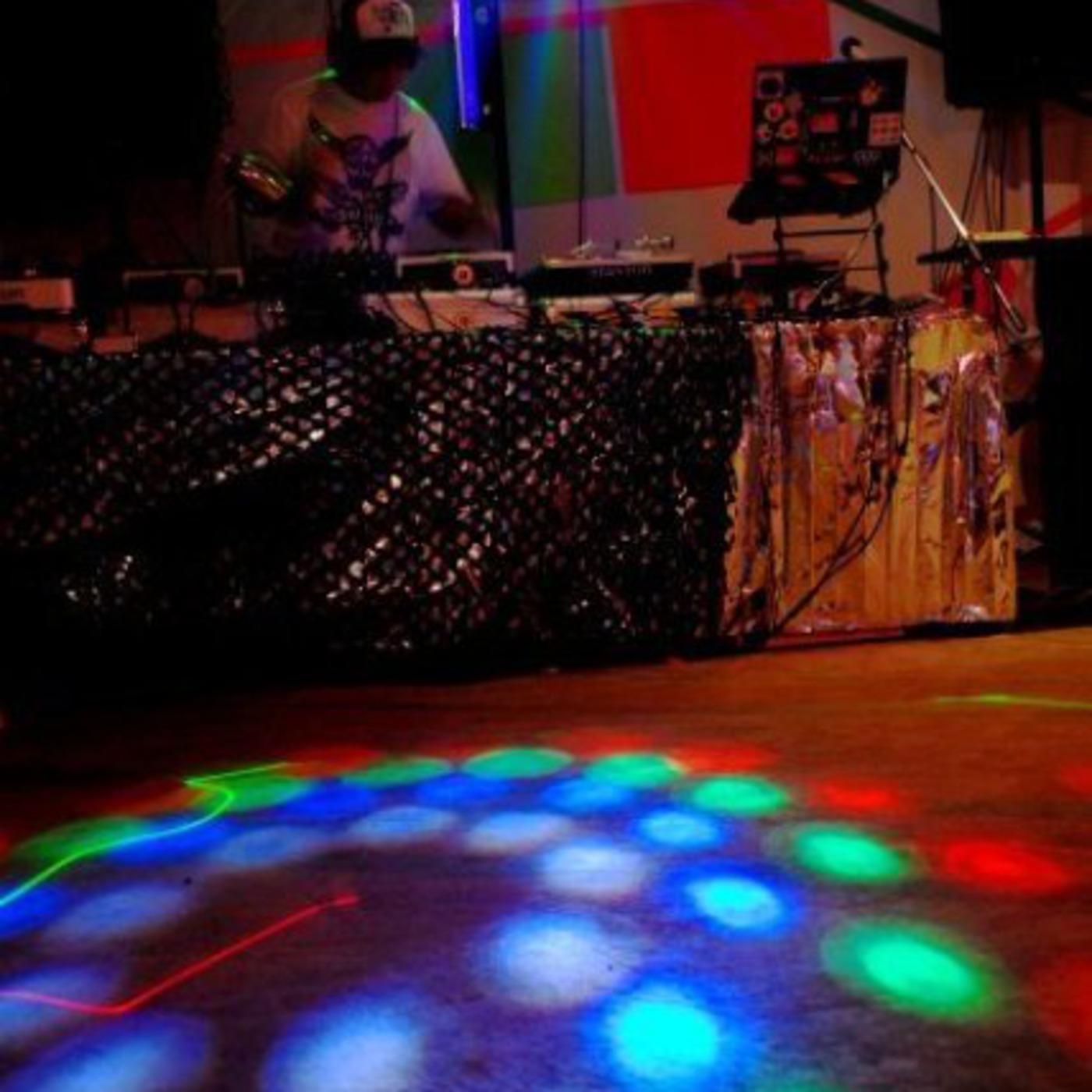 DJ Levi Hogan - The Elements Podcast