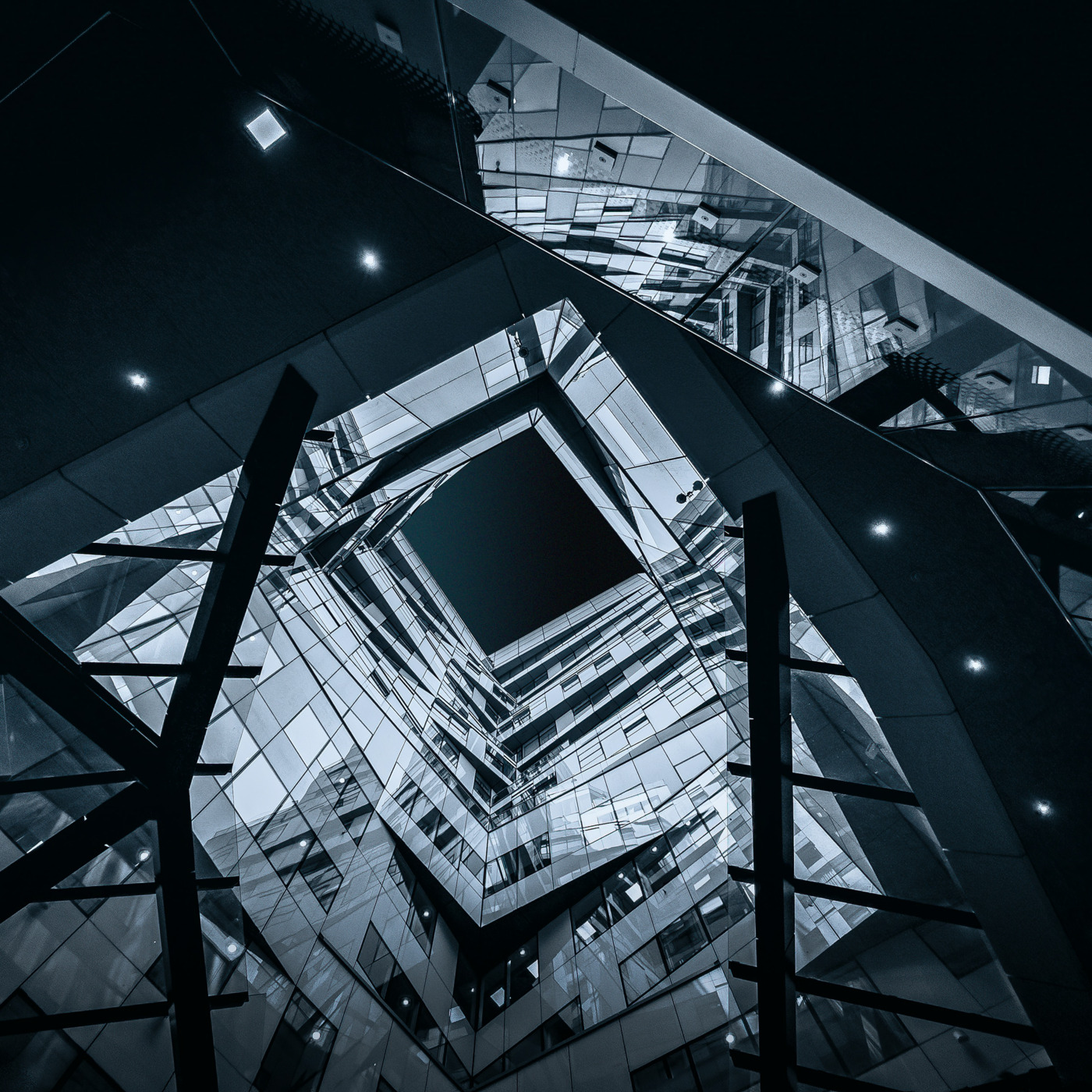 Episode 306: EPISODE 306 JNT MELODIC TECH HOUSE - GRAVITY 8 TRACK