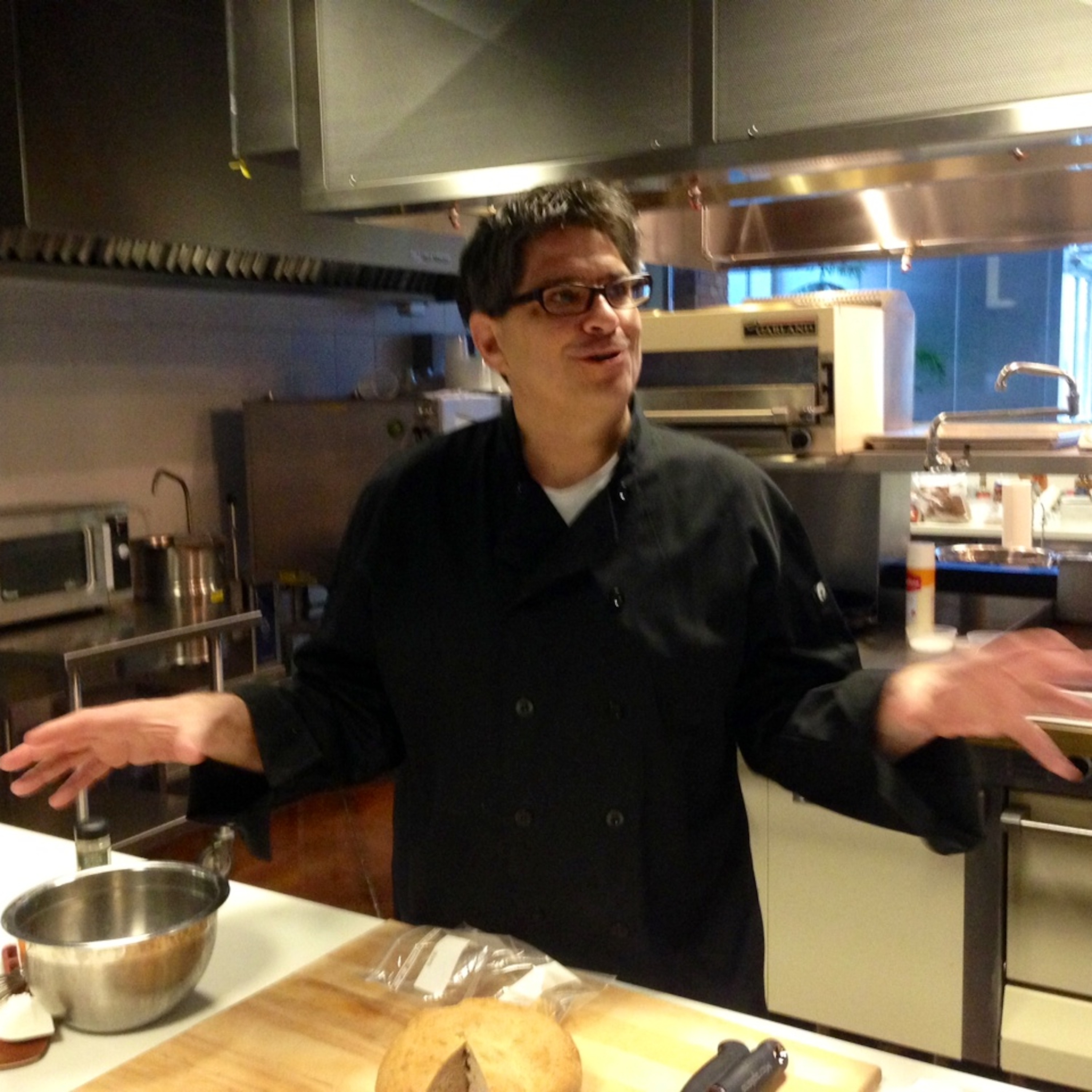 Inside the Food Channel: Two Days to Thanksgiving episode artwork