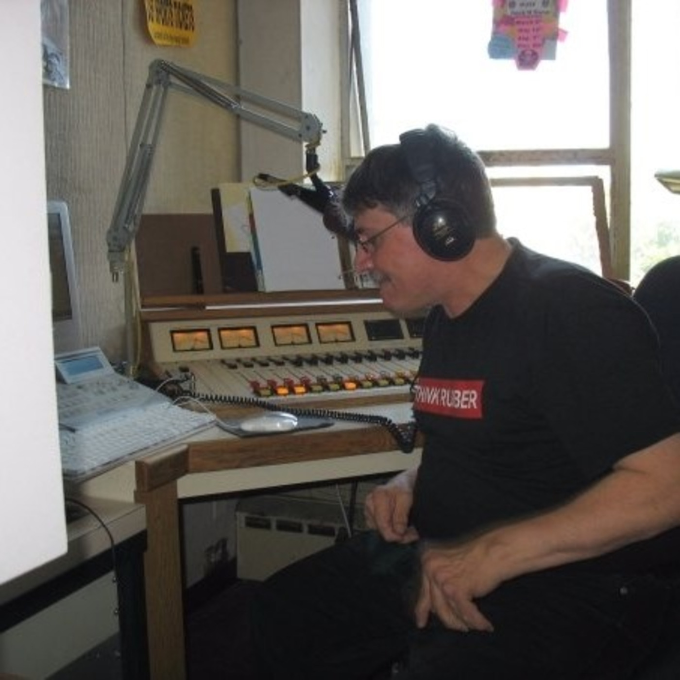 Transmusic Airwaves