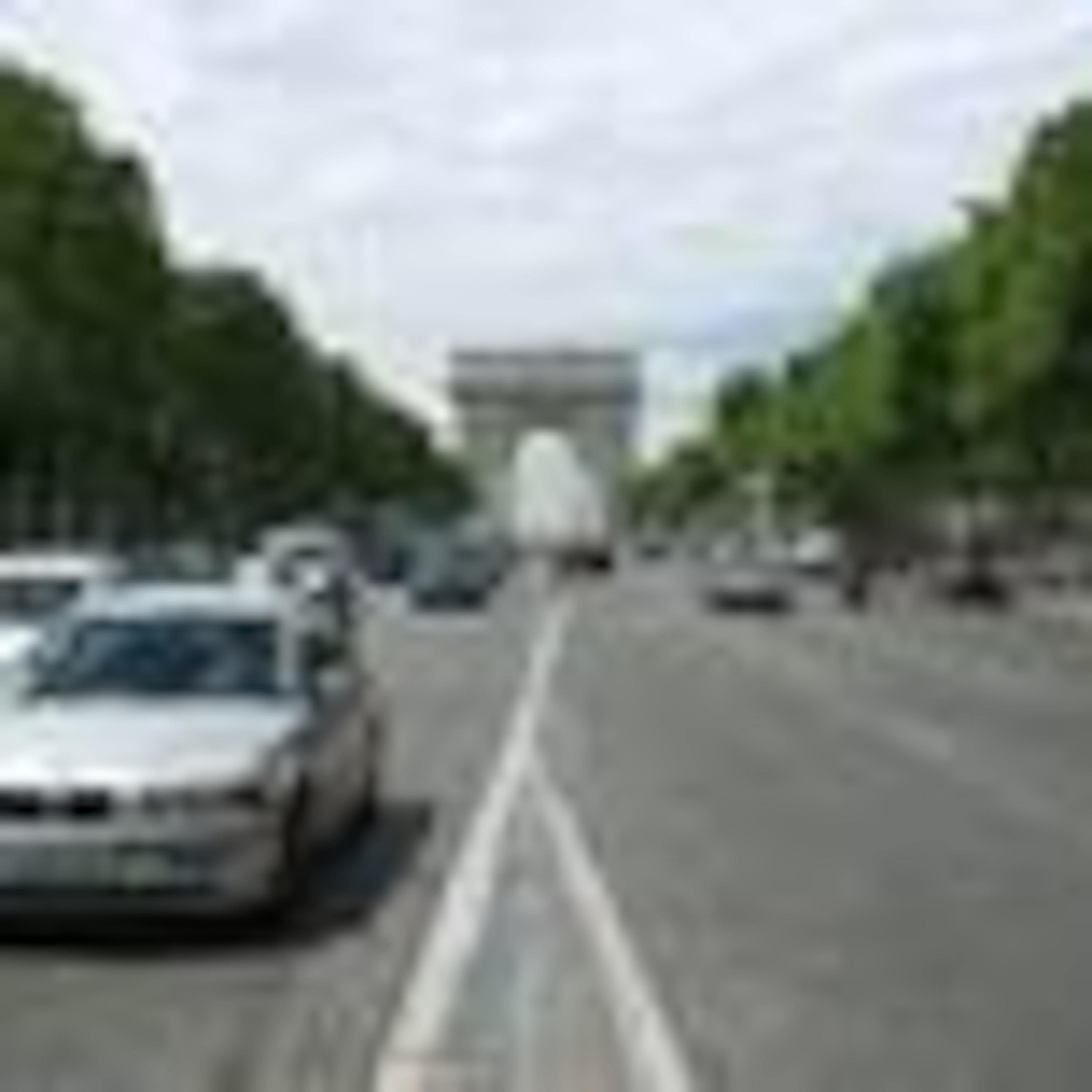J'ai trouvé les Champs-Elysées episode artwork