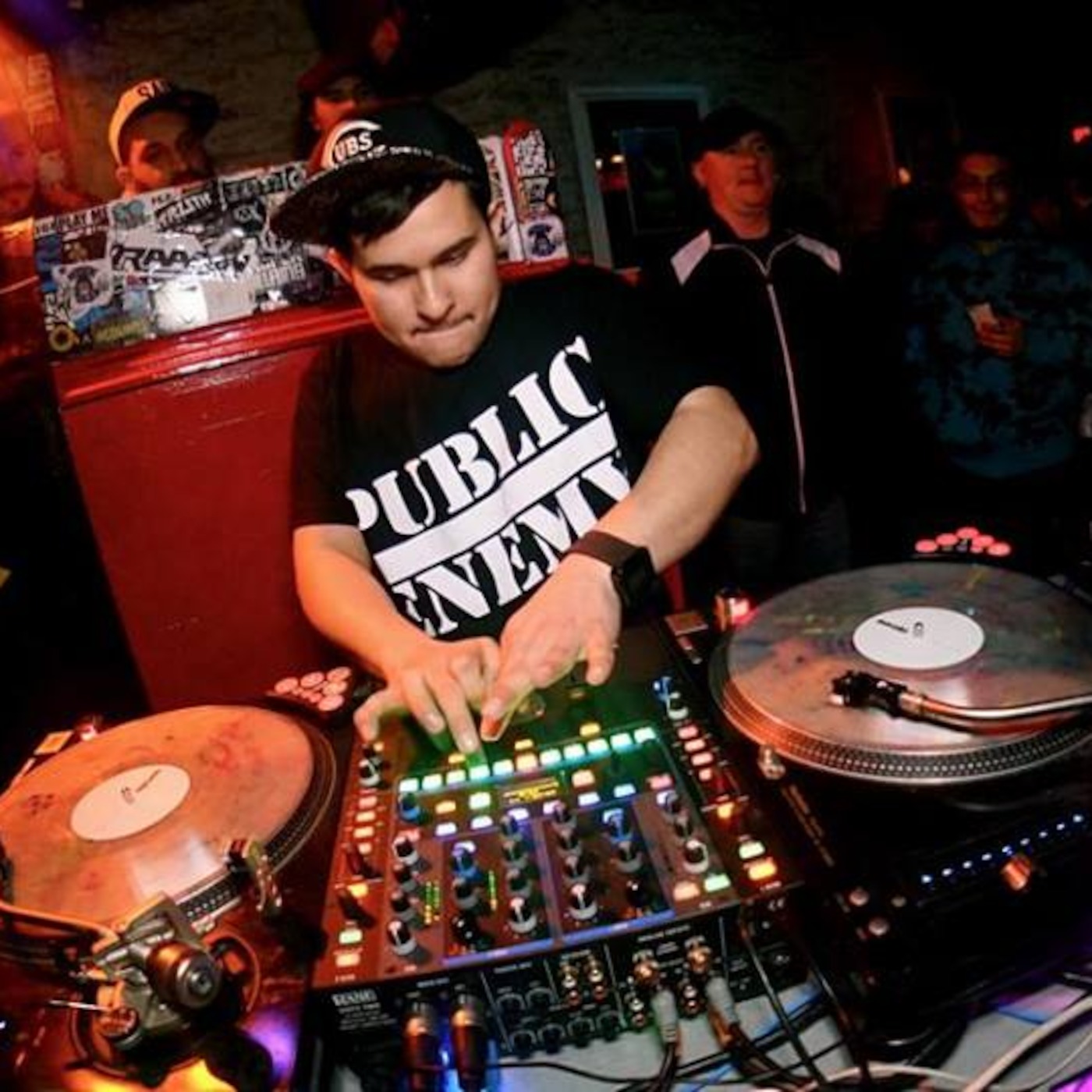 Vibe w/ Exclusive Dj