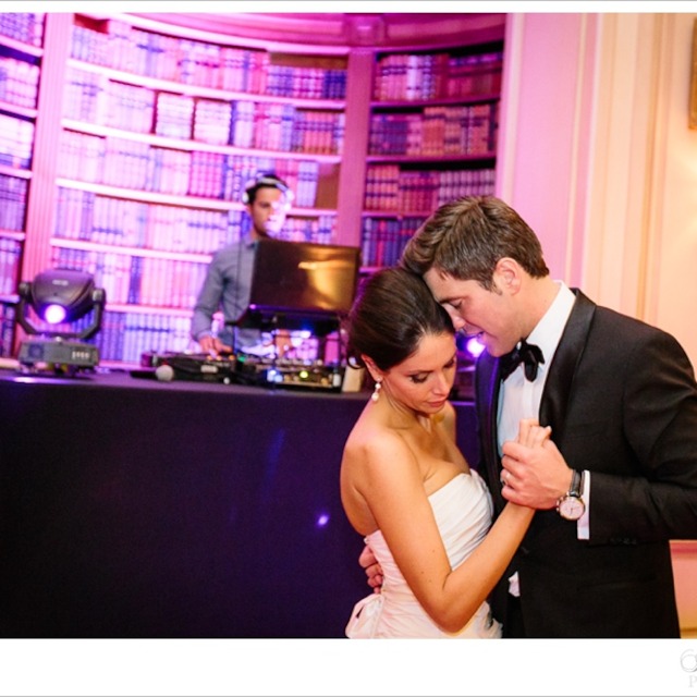 Anthony V Paris - Wedding DJ in France