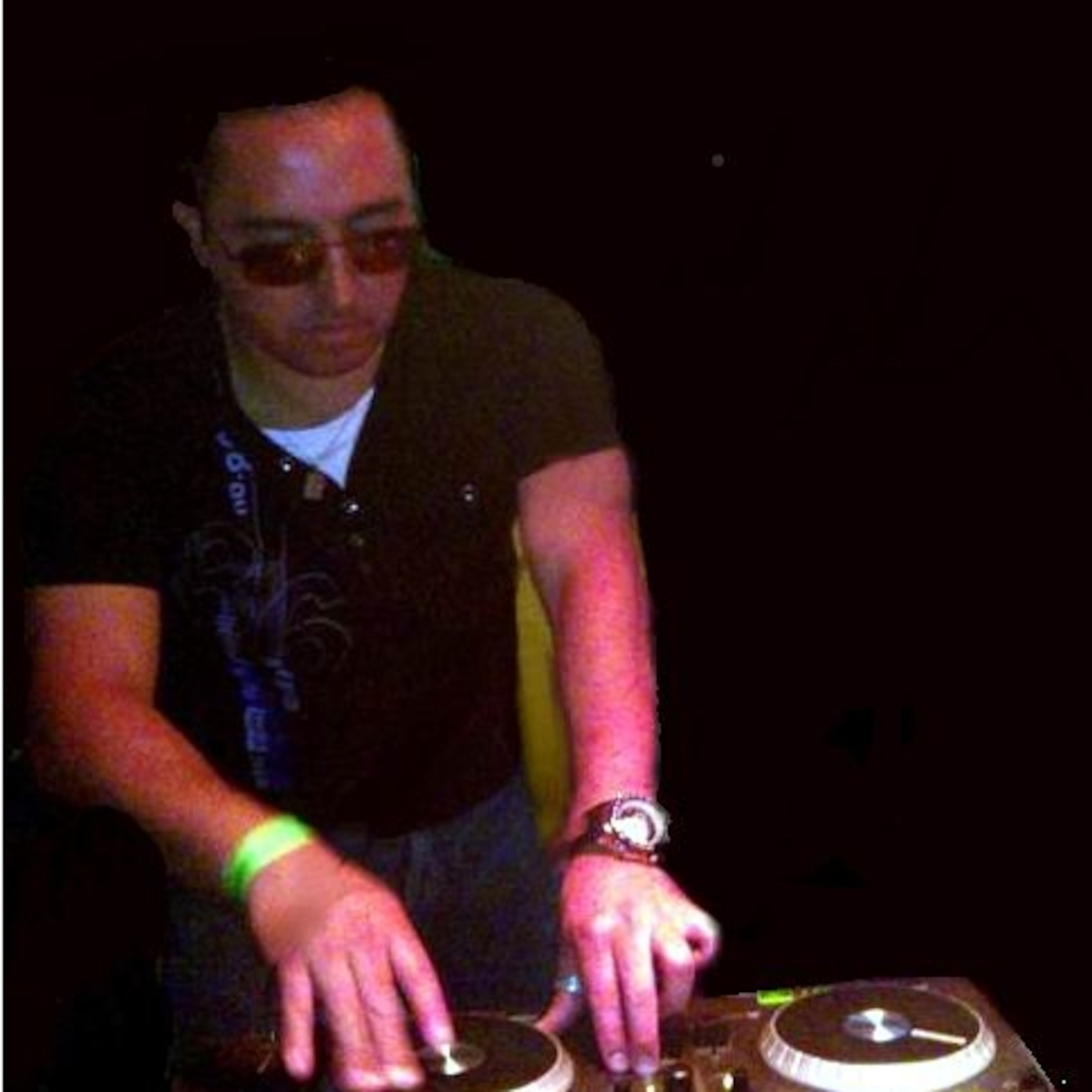 mix electronic dance 2013 episode artwork