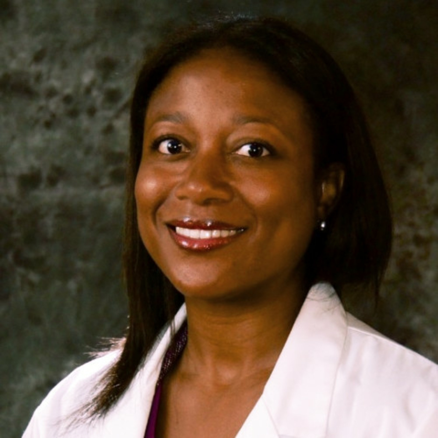 Episode 64: The Davidson Hang Podcast w/ Dr. Davia Shepherd Master Connector, Speaker, Author, Retreat Leader, Optimal Life Coach