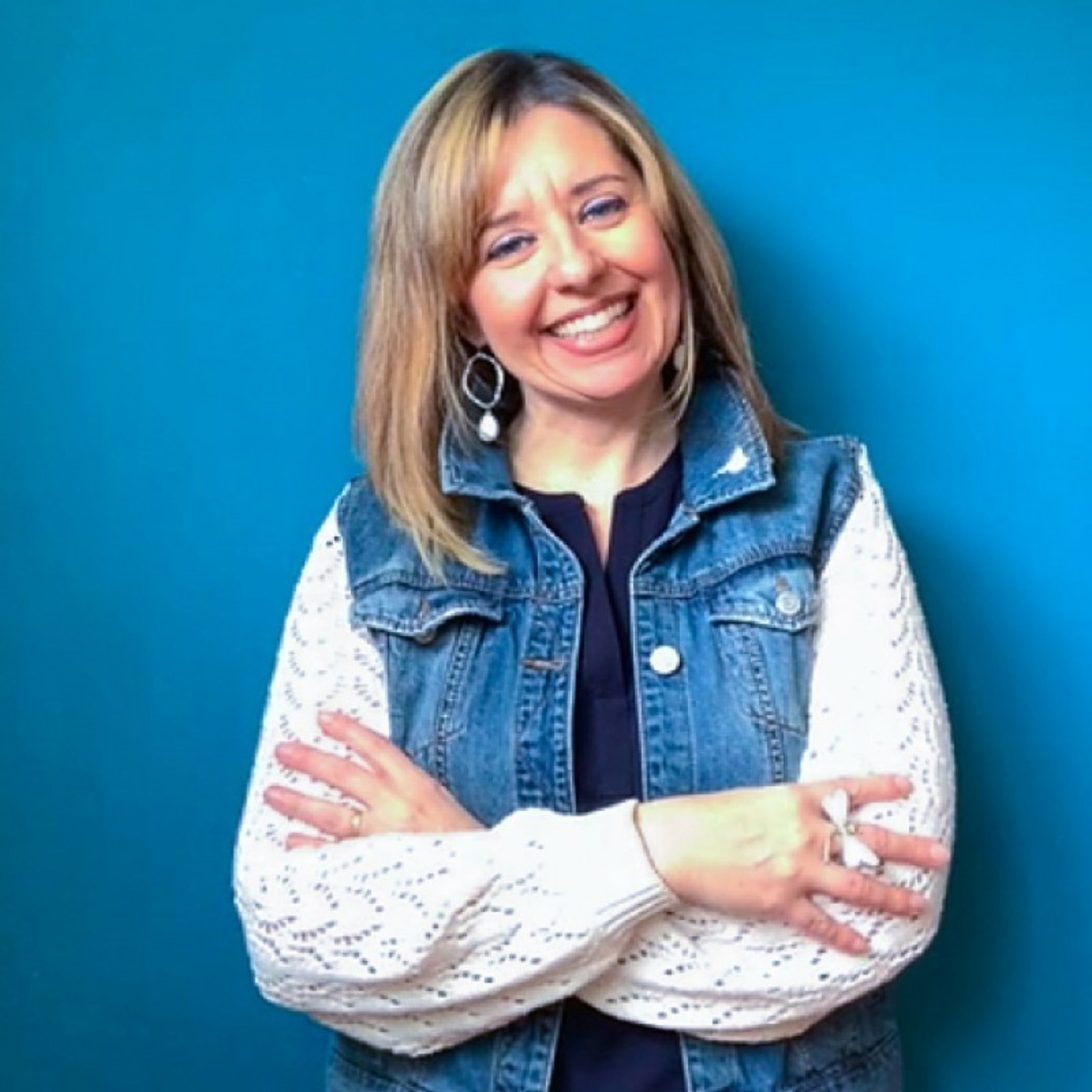 Episode 65: The Davidson Hang Podcast w/ Kristi Sullivan (Wellness/health advocate, yoga instructor, human design/communications practitioner, holistic/nonprofit business consultant, marketing advisor, resource connector)