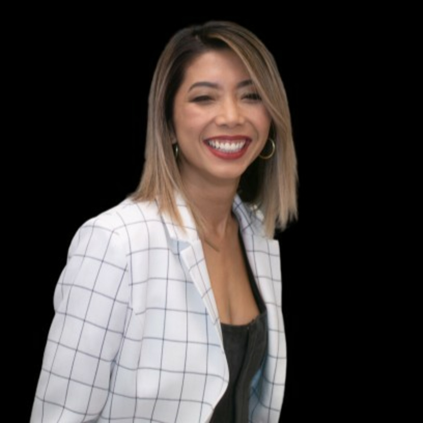Episode 74: The Davidson Hang Podcast w/Julie Tran(Founder of Leading AF)