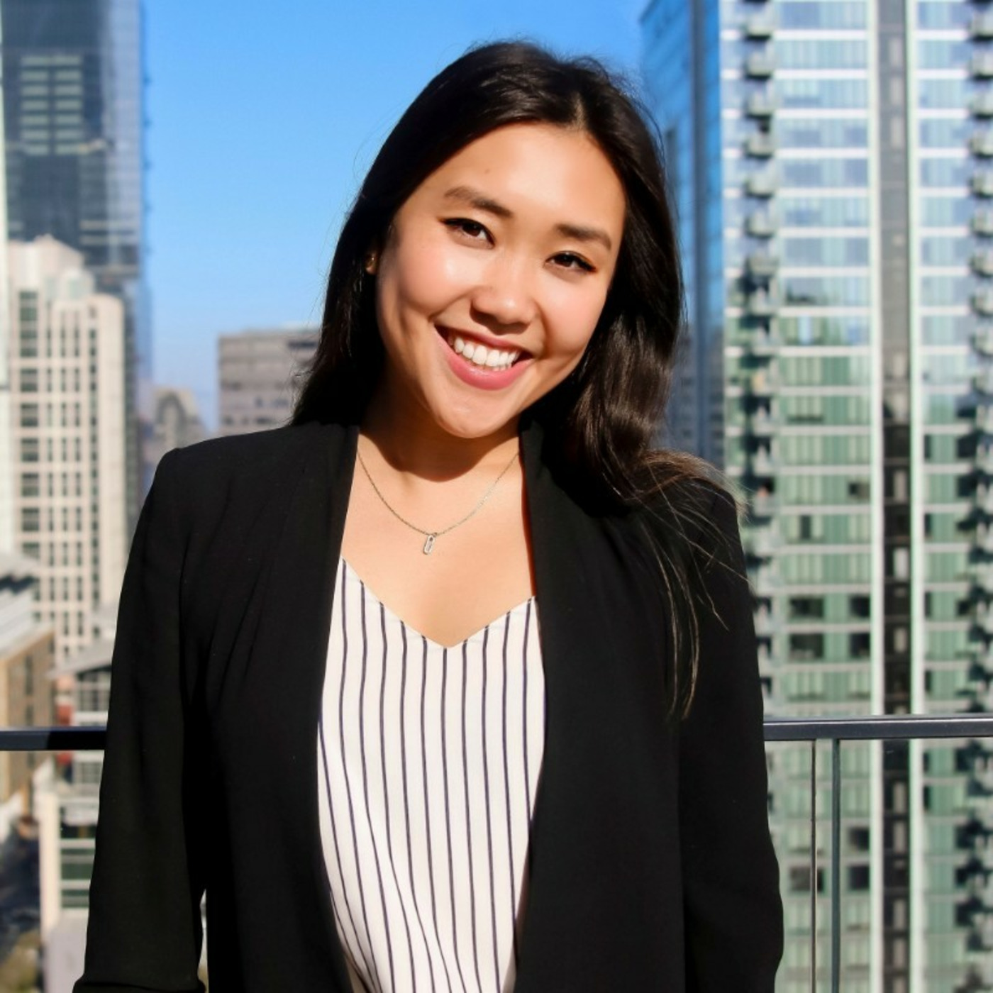 Episode 85: The Davidson Hang Podcast w/Ivana Pham (Asana, LinkedIn, and Facebook)