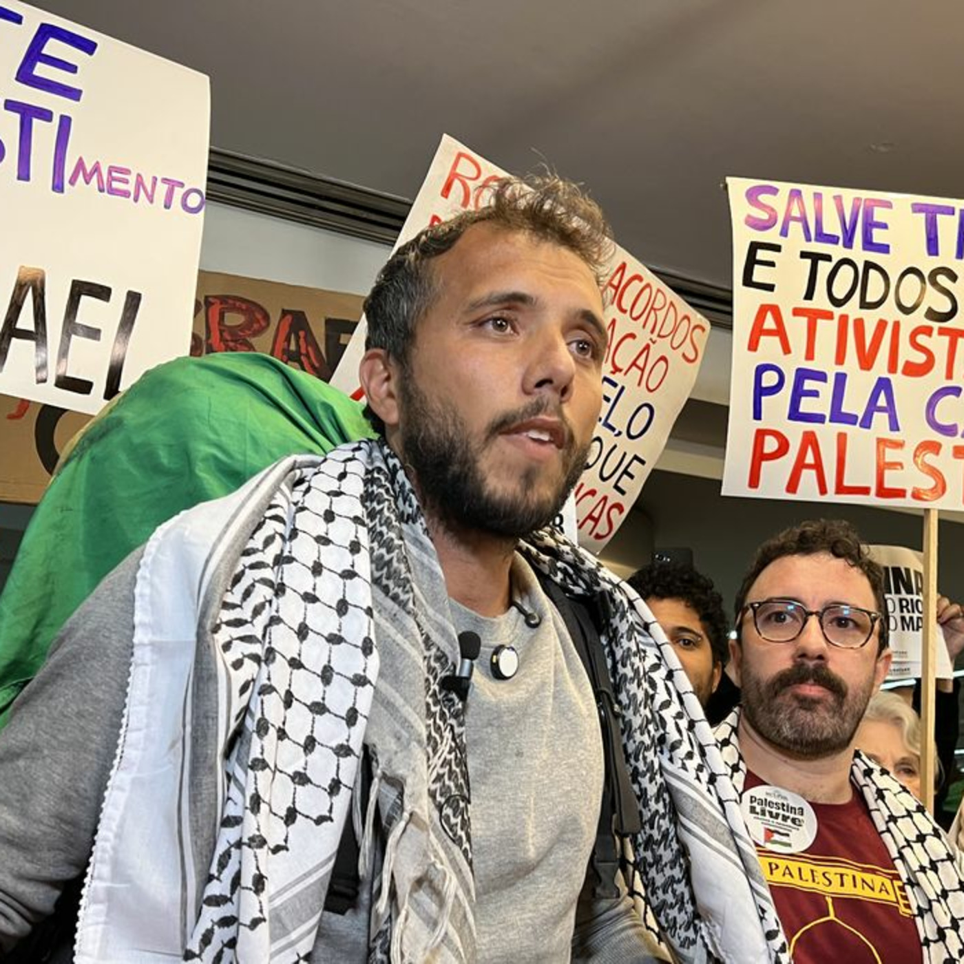 Episode 1026: Lula si gioca la partita su due fronti, Washington e Tel Aviv episode artwork