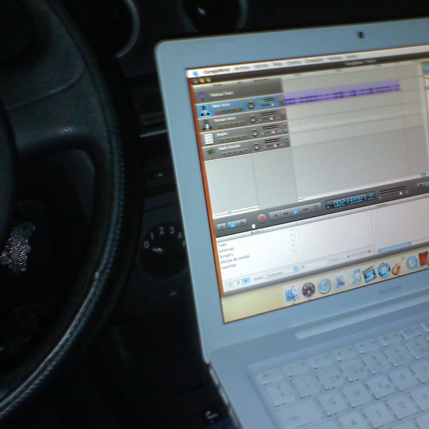 Un podcast desde el carro ^^ Cap. II episode artwork