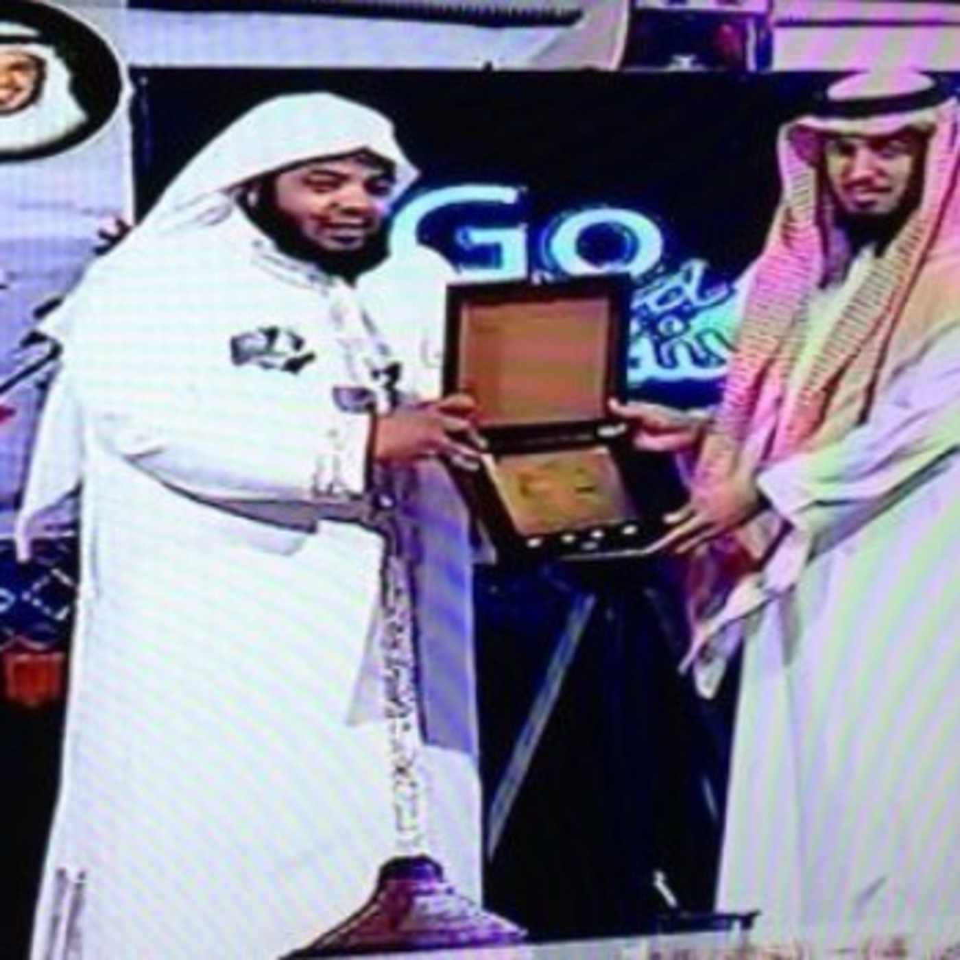 تكريم الاعلامي غرم البيشي من قبل مجمع نورين الدعوي
