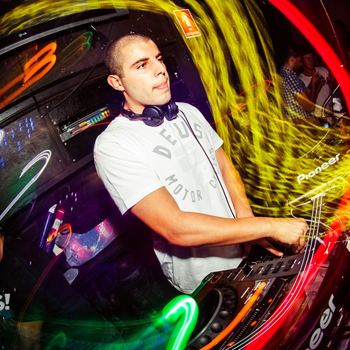 FriBays | 8.03.13 - J-Trick