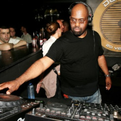 FuseBox Radio #475 - R.I.P. Frankie Knuckles, The FCC is F**king Up Less, Chicken Boxing Not via Popeyes [FLASHBACK BONUS CONTENT: Week of April 2, 2016]