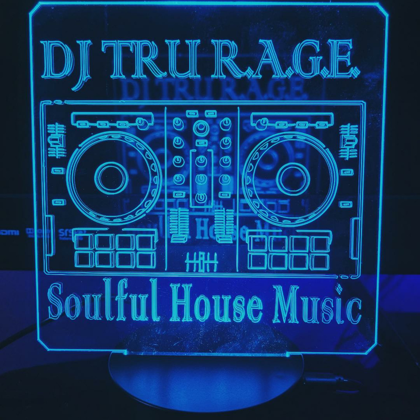 Episode 16: In The Soulful House 25 Let's Get Live Because Life Is No Jive