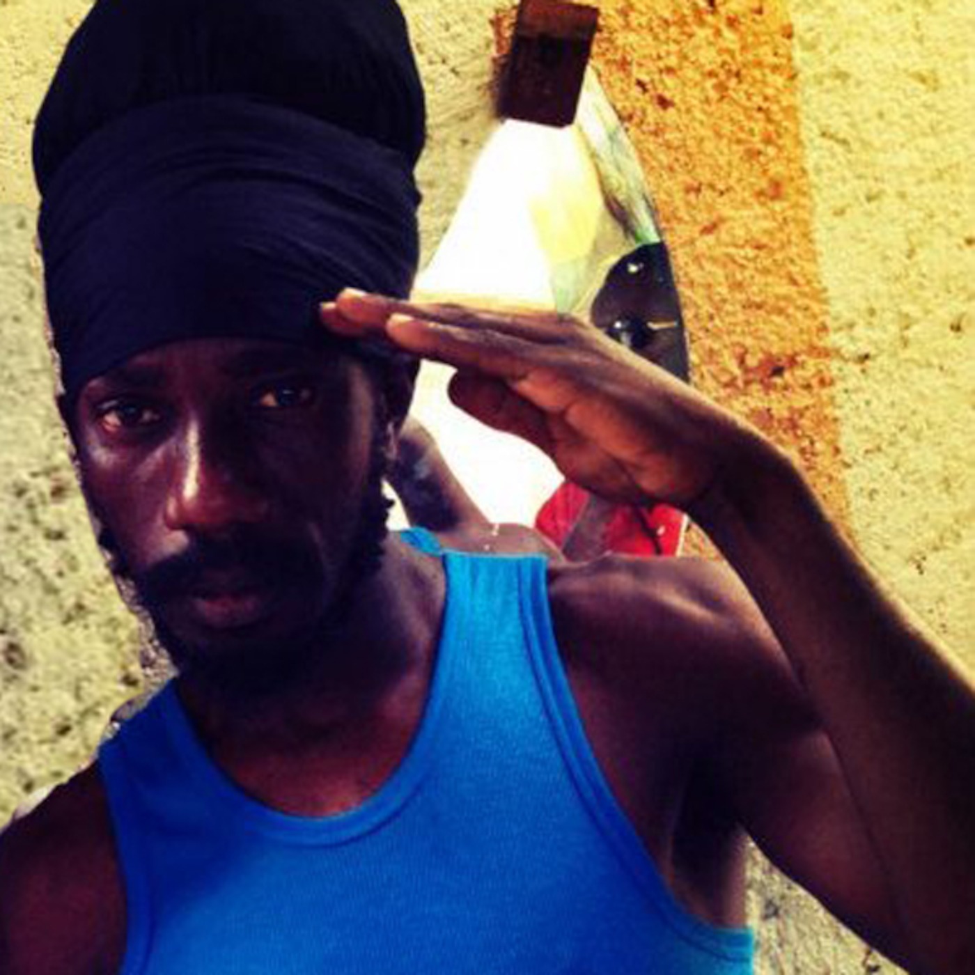Jamaican Holidays: SIZZLA KALONJI (russian)