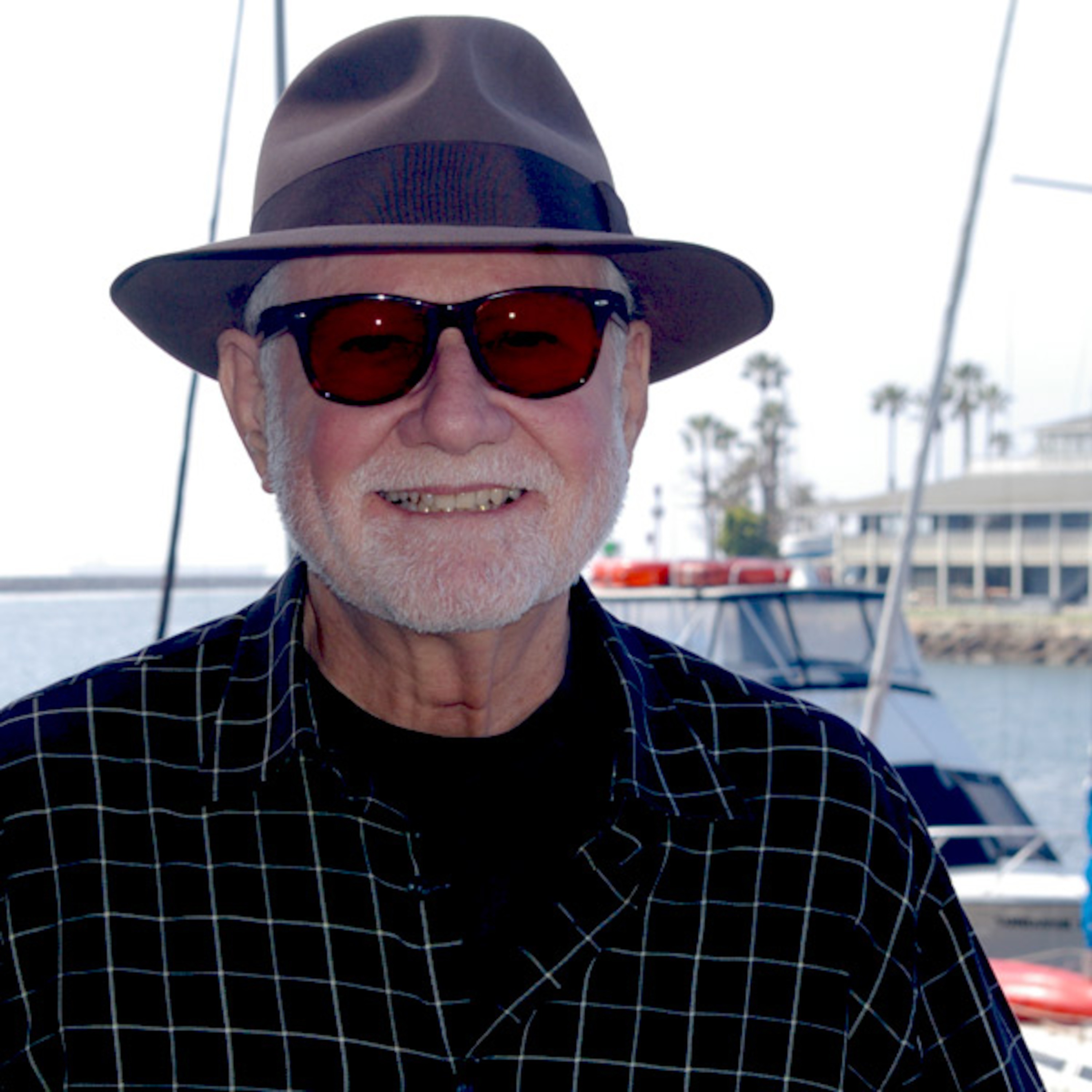 Lee Ferrell - Singer, Songwriter, Musician - McKenna's on the Bay episode artwork