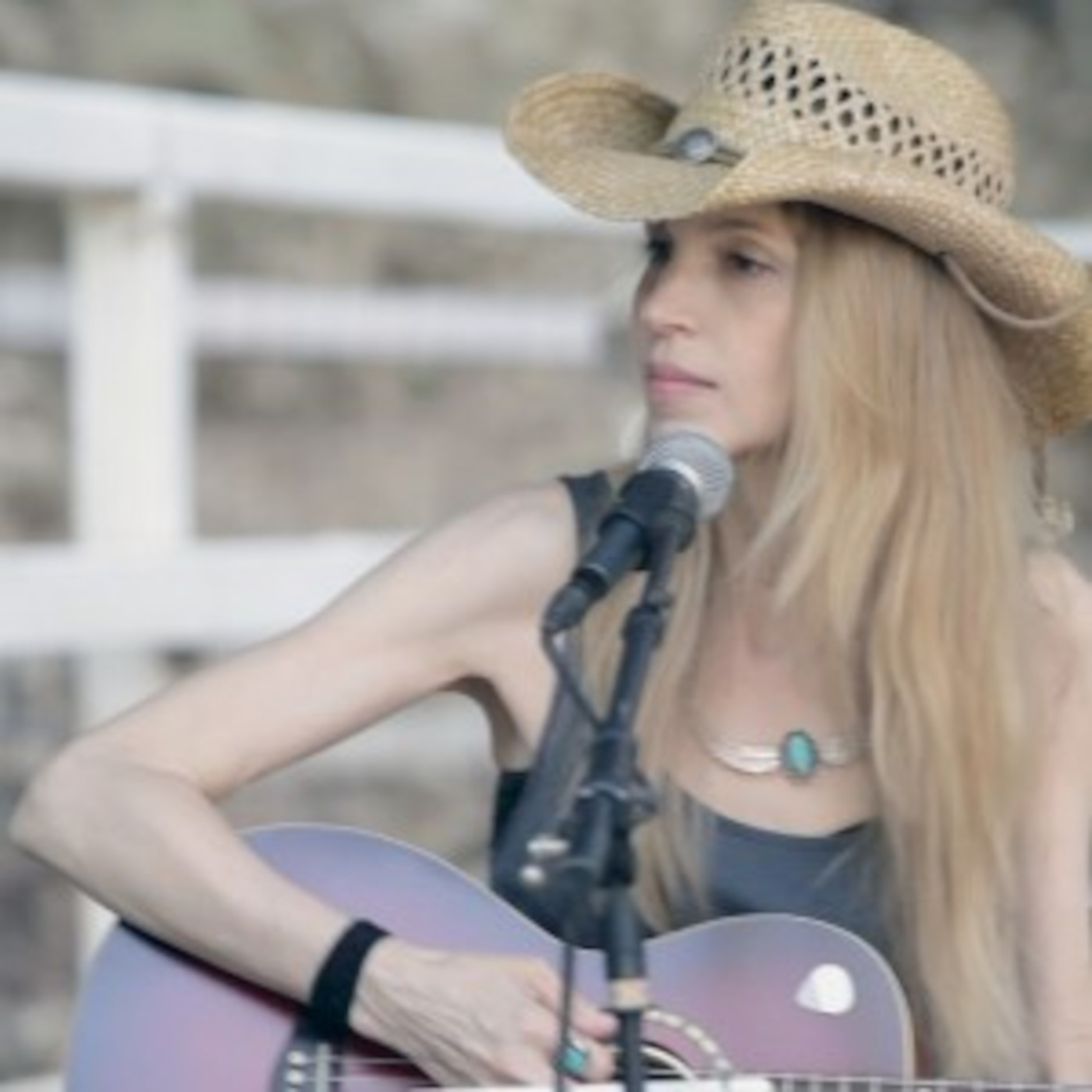 Annette Conlon Singer/Songwriter