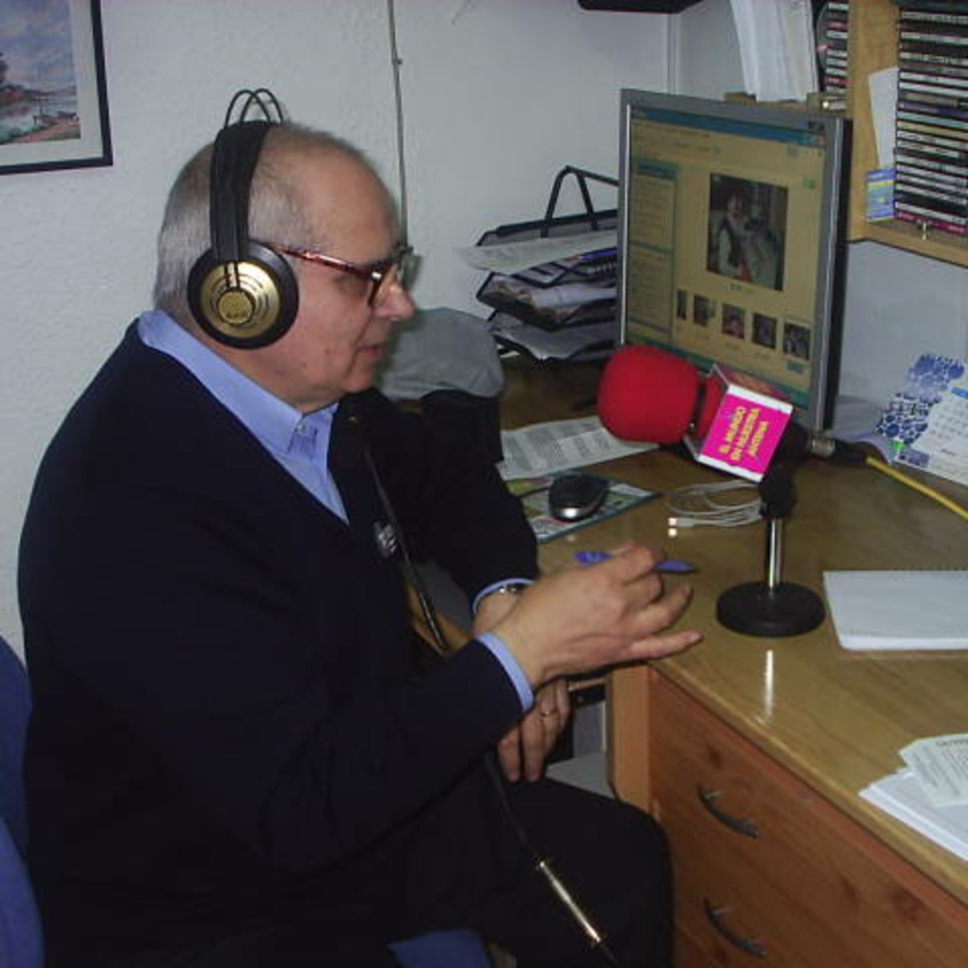PRIMER PROGRAMA DE "EL MUNDO EN NUESTRA ANTENA" DE ARTURO VERA EL 15 DE ENERO DE 2007 episode artwork