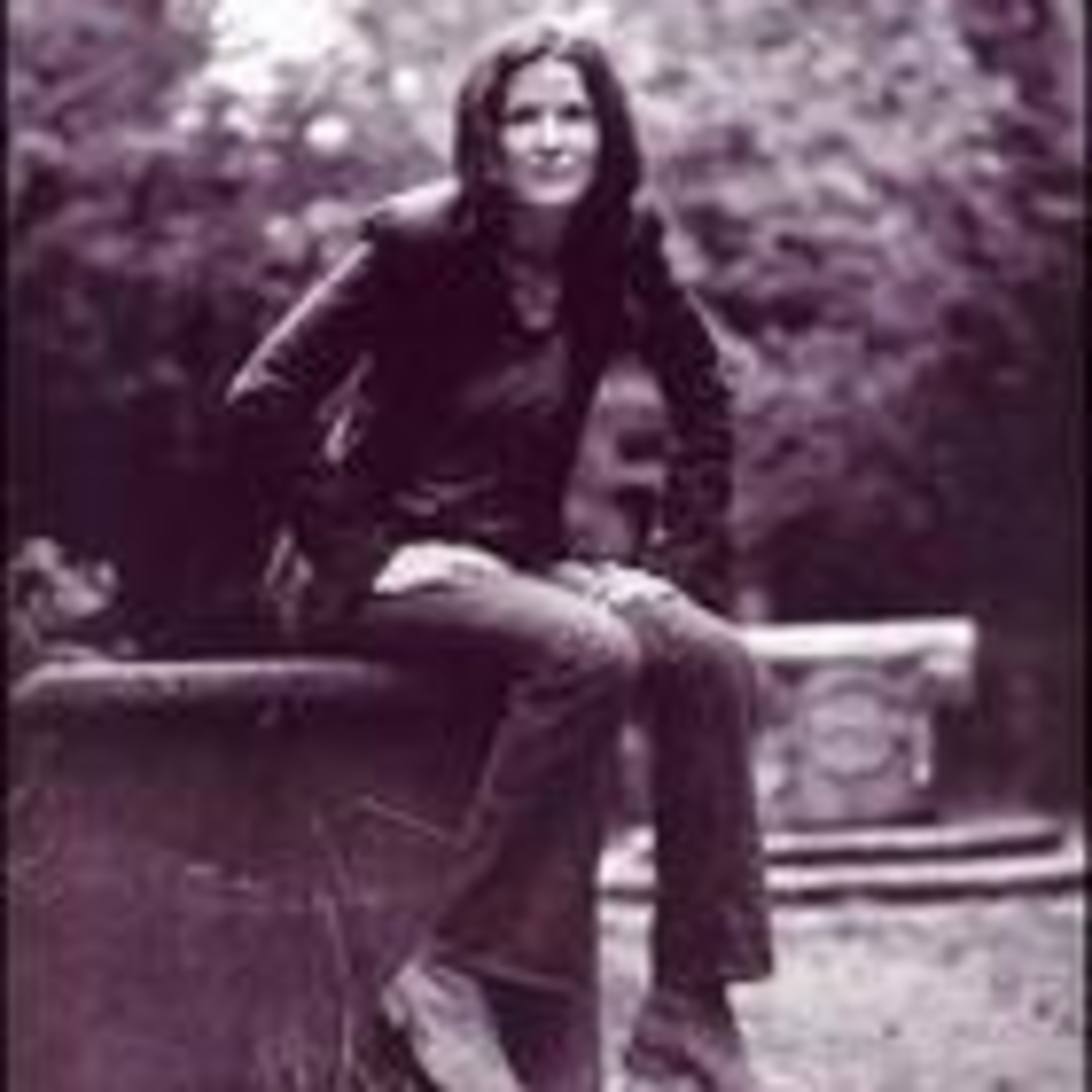 Circle **Edie Brickell &amp; New Bohemians** episode artwork