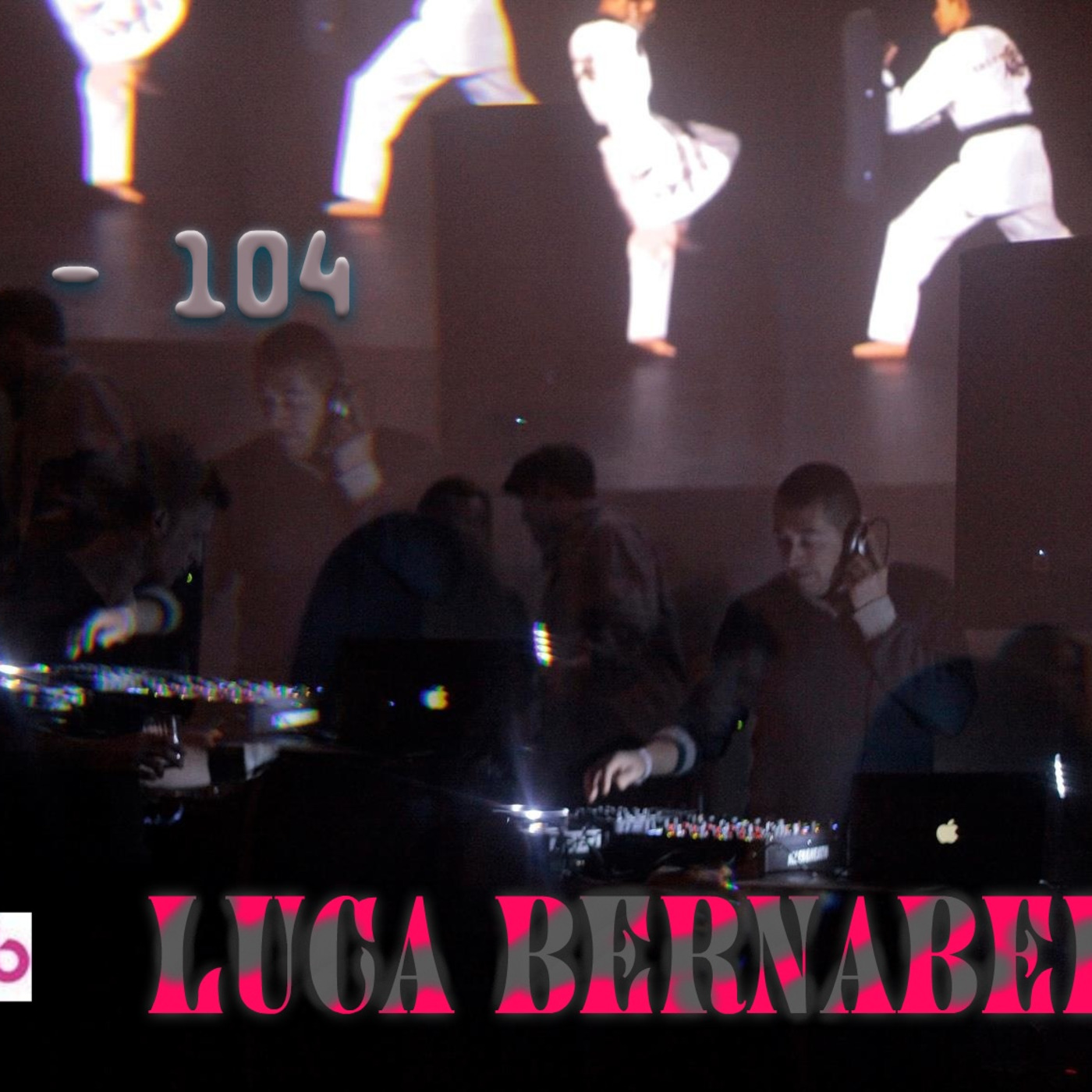 Episode 104: Underground Movement Show - Episode 104 - Luca Bernabei - In The Studio (Archived) episode artwork