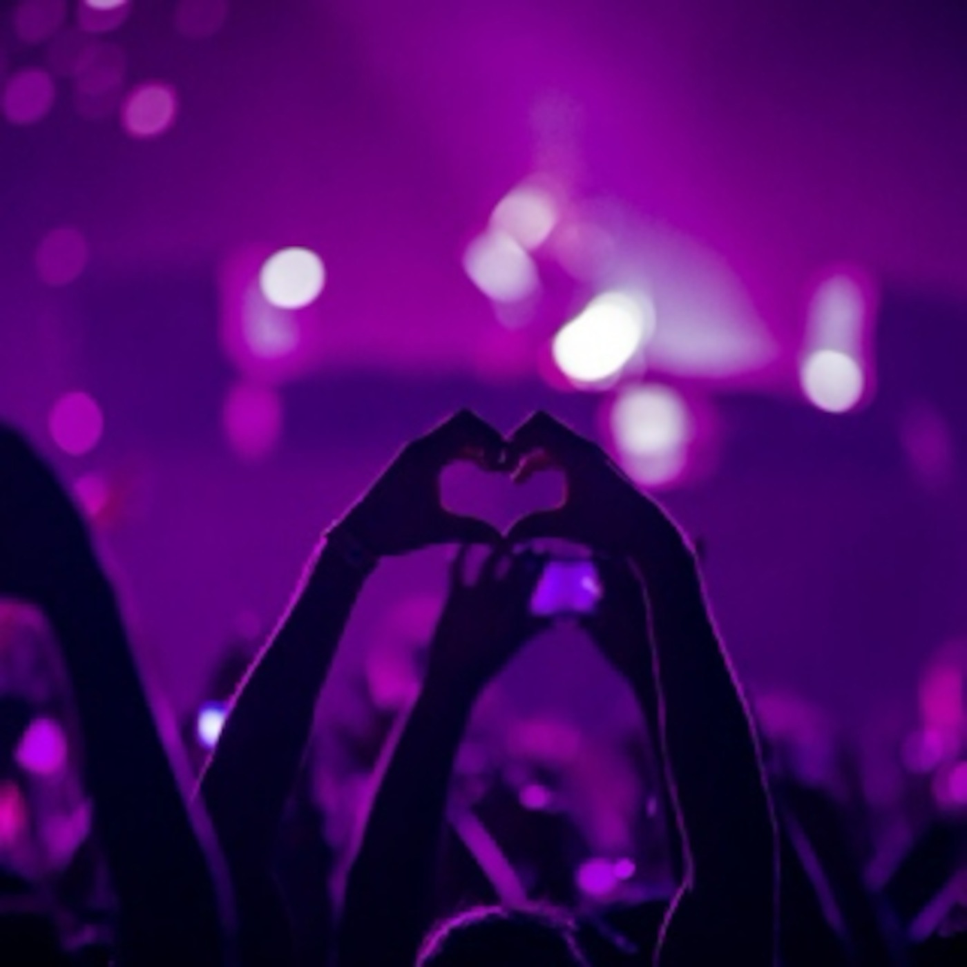 Rocking The Decks With DJ Dundee LA